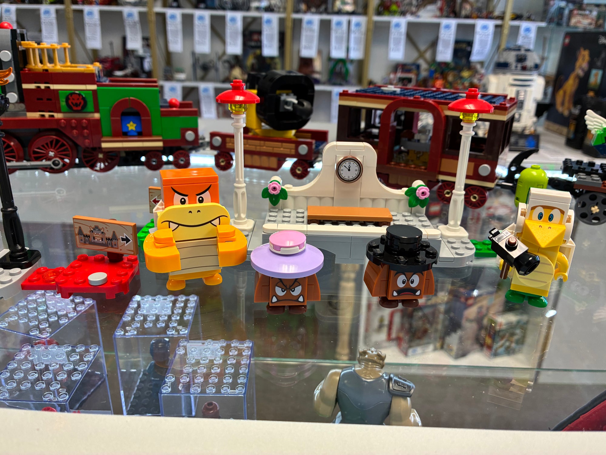 71437-The Bowser Express Train-Used