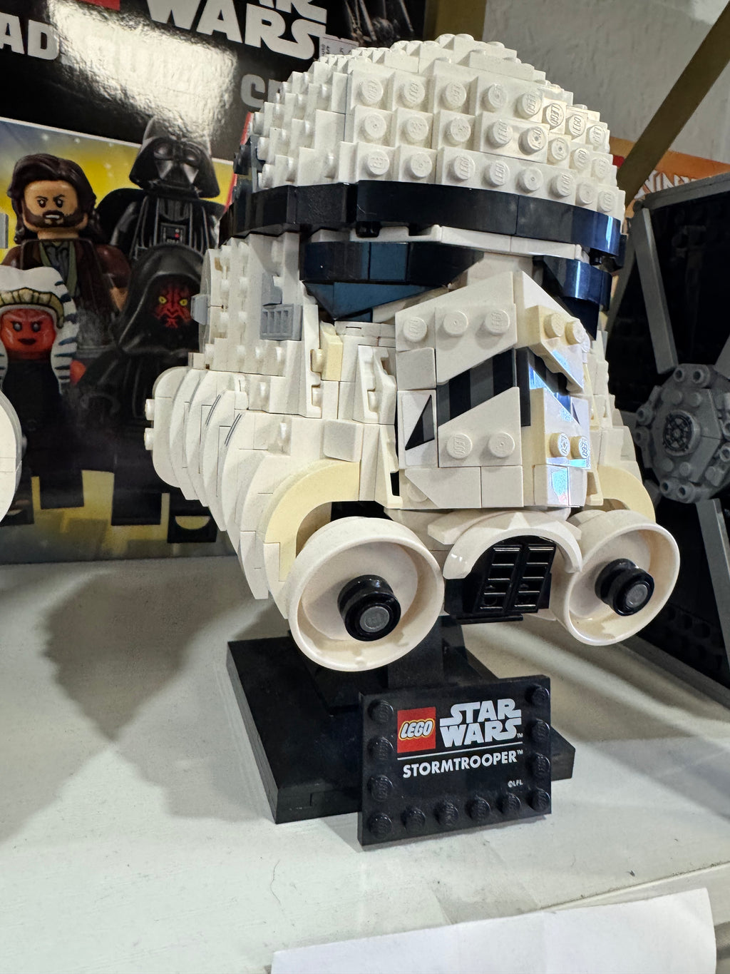 75276 Storm Trooper Helmet (Some Yellowing parts) - Used