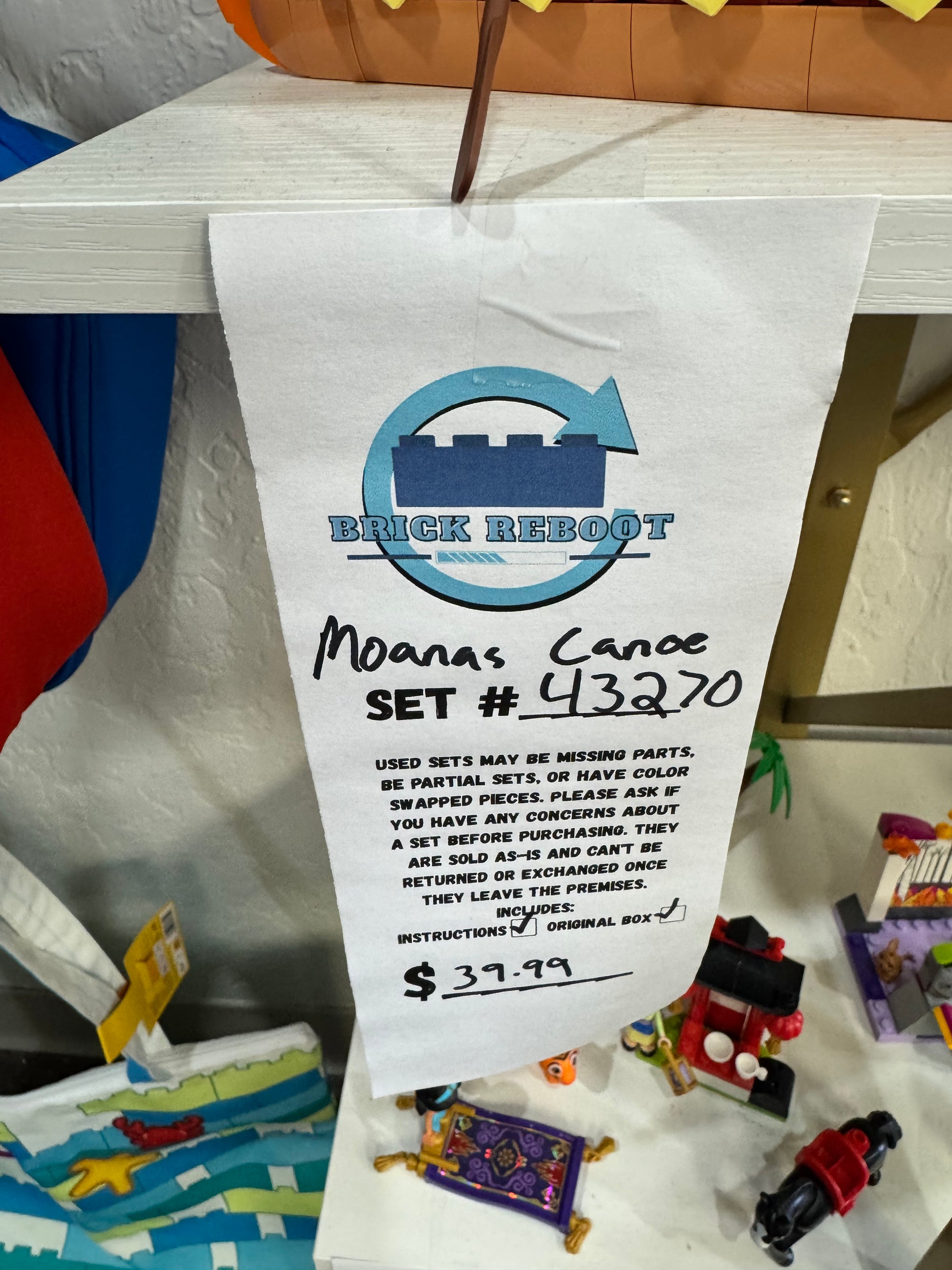 43270 Moana’s Canoe - Used