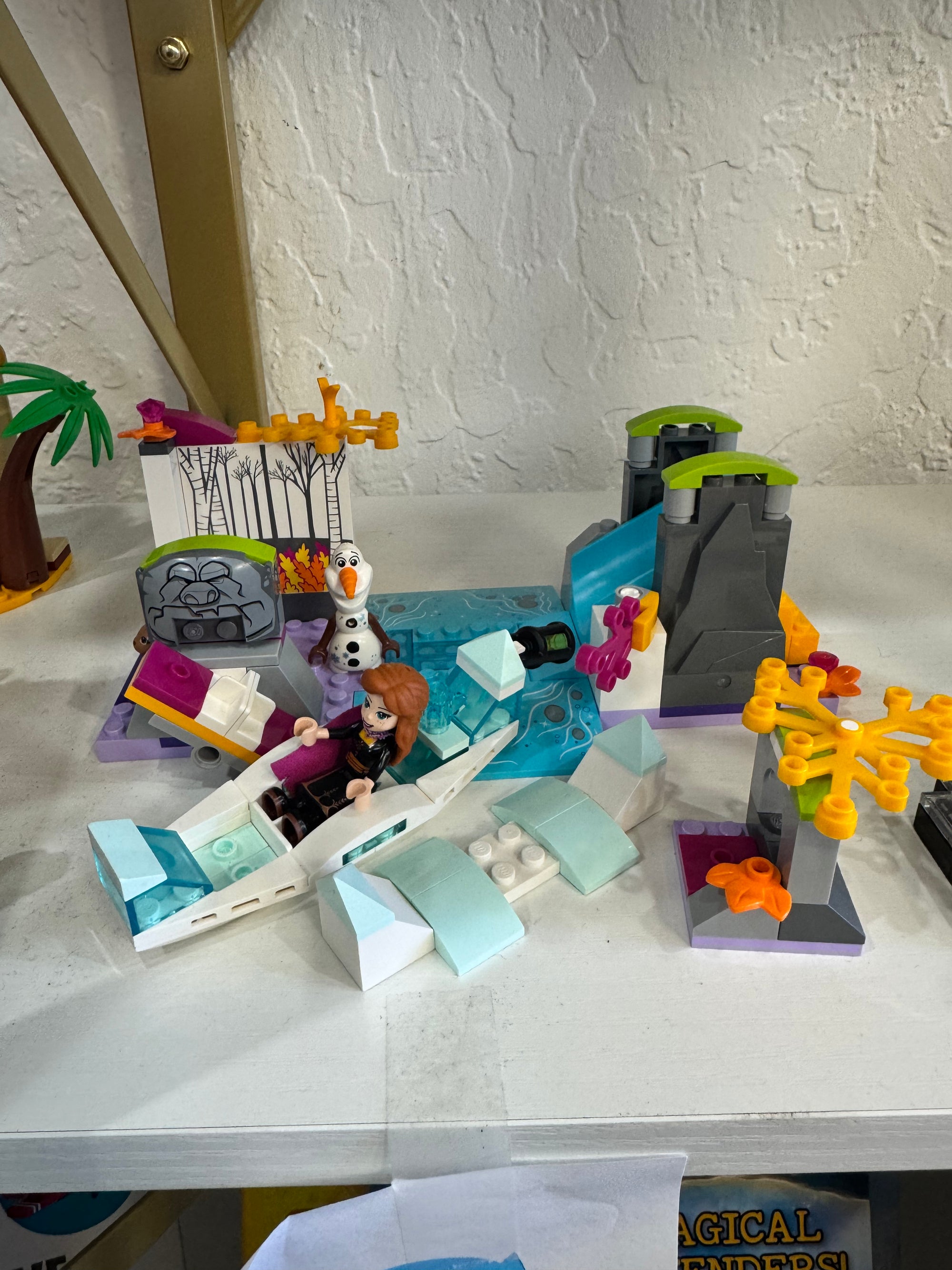 41165 Anna’s Canoe - Used