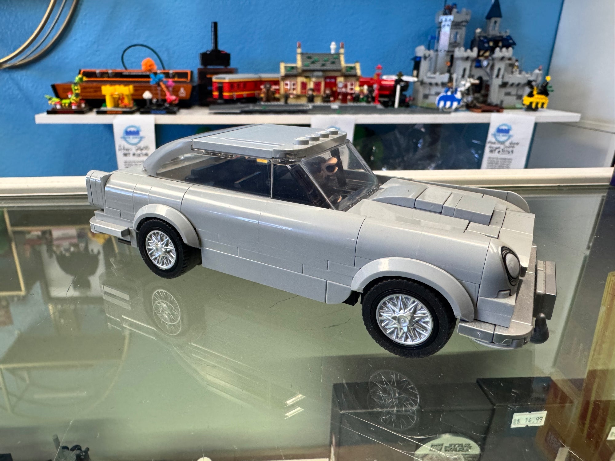 76911 007 Aston Martin (Brand New Stickers) - Used