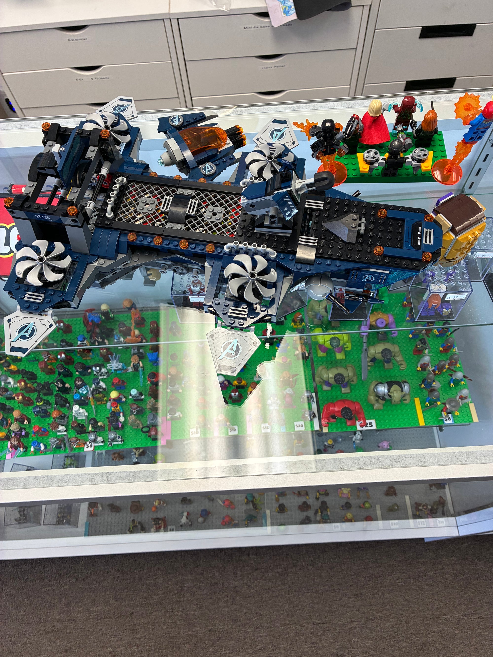 76153 Avengers Helicopter