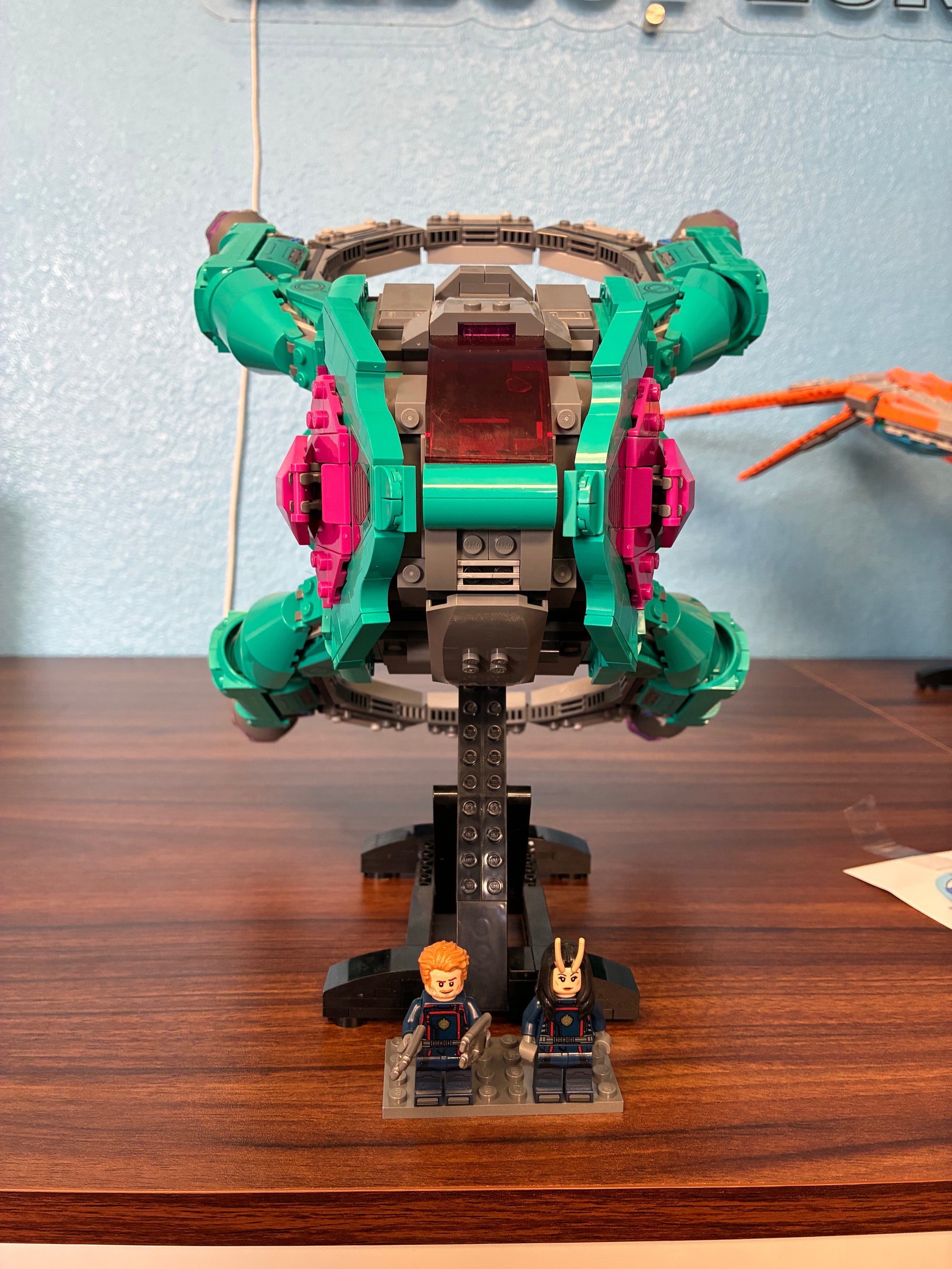 76255 The New Guardians Ship *Missing 3 Figs* - Used