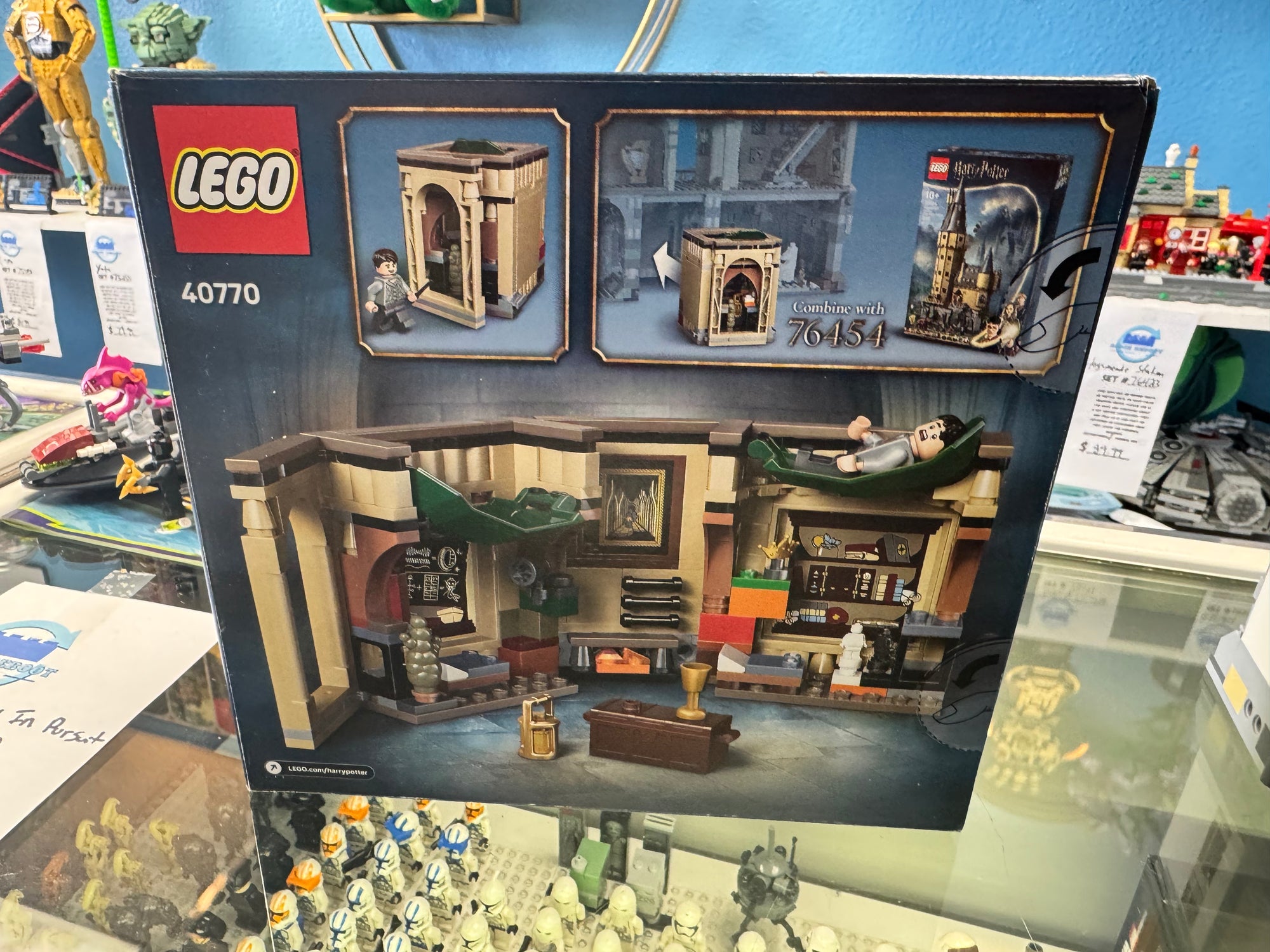 40770 Hogwarts Castle: Room of Requirement GWP - Sealed