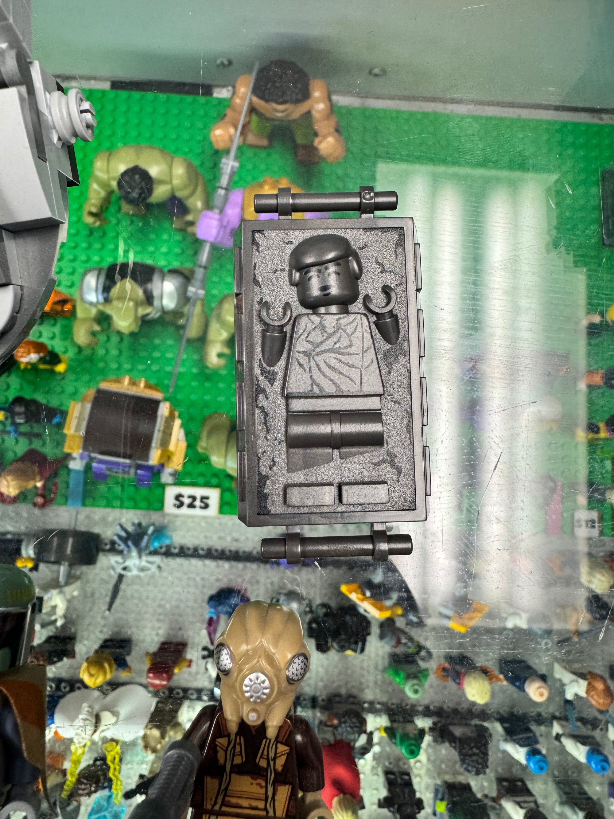 75243 Slave 1 20th Anniversary Ship *MISSING Leia & Han Solo*