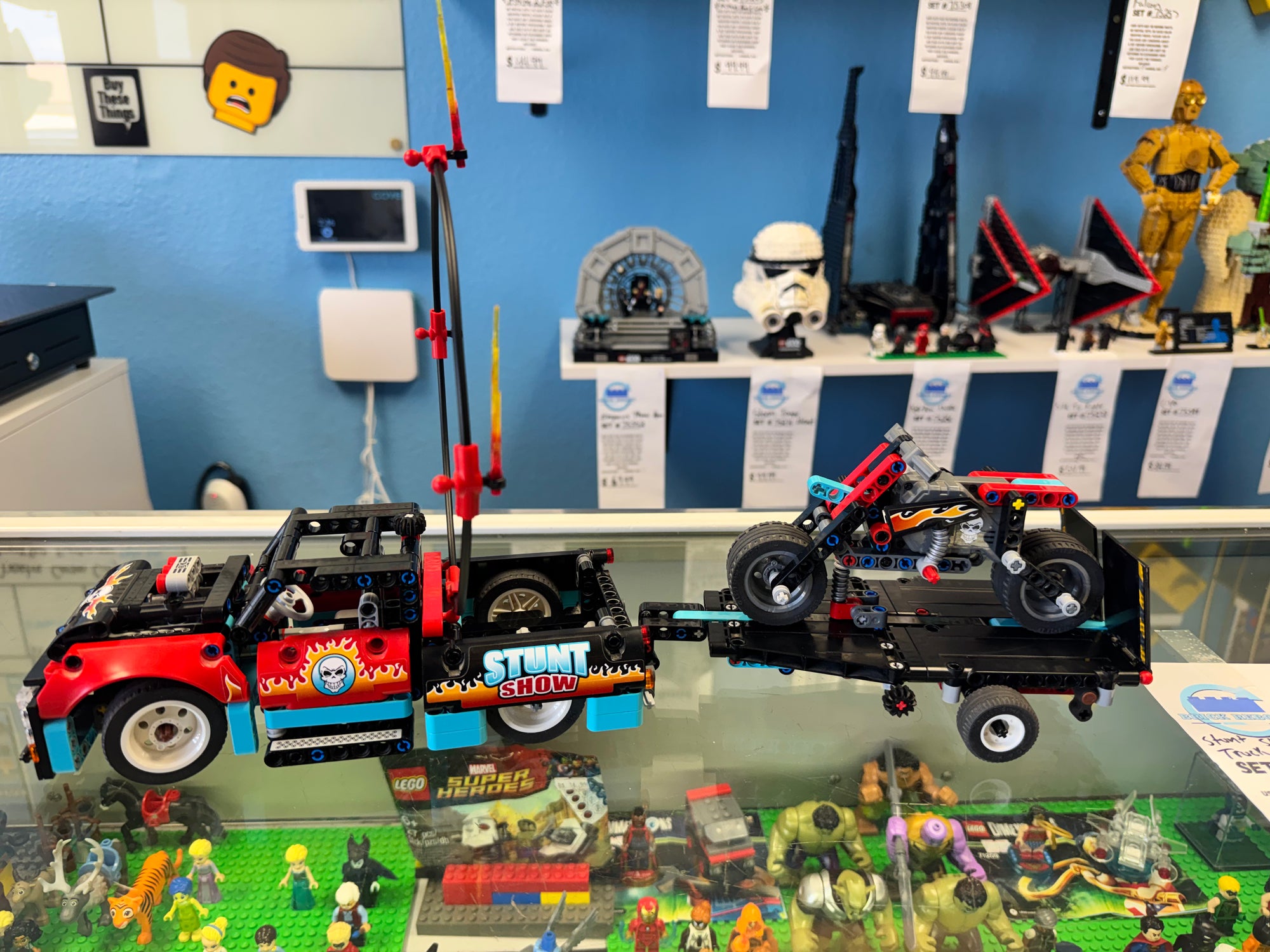 42106 Stunt Show Truck & Bike