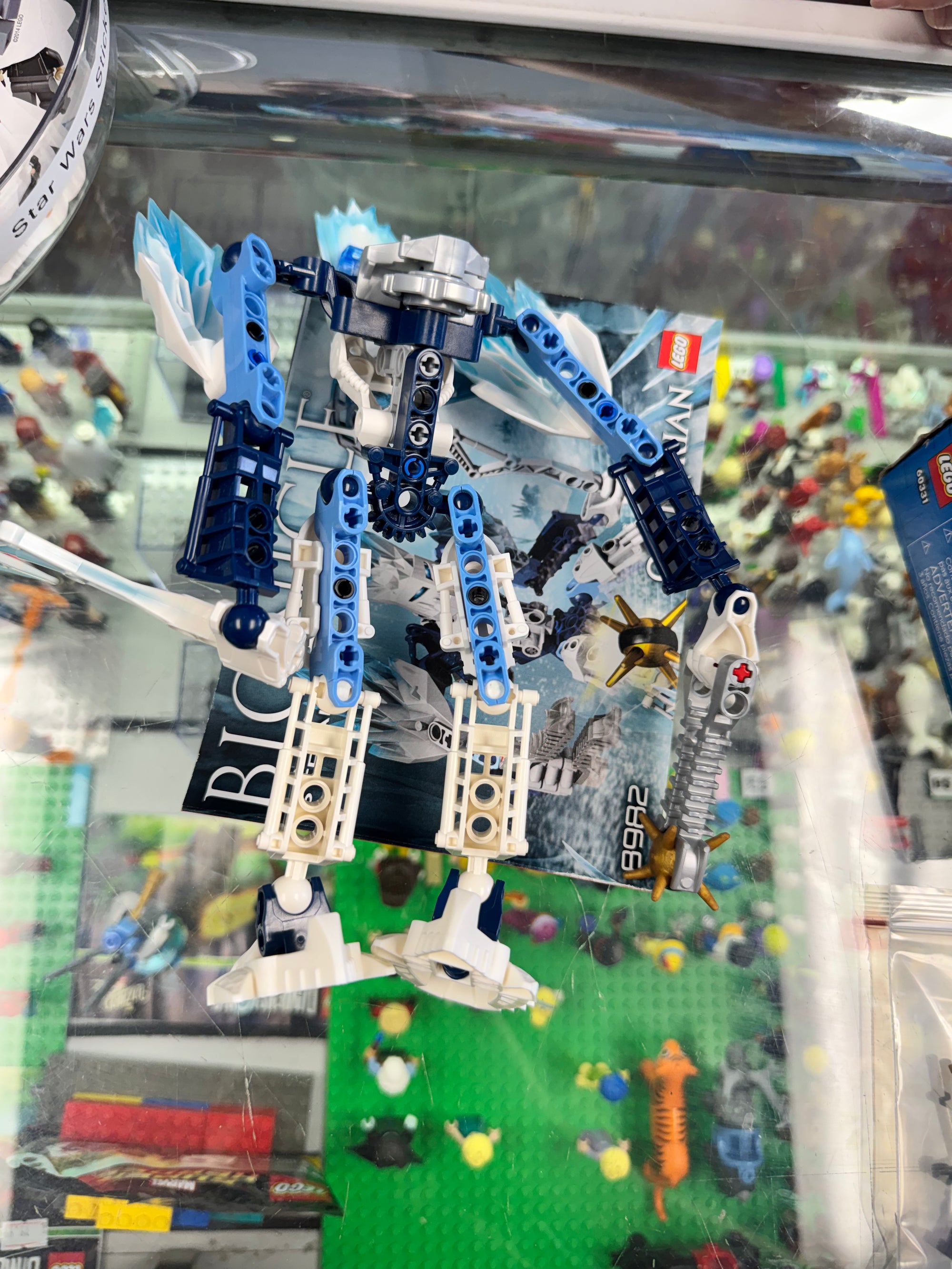 8982 Strakk Bionicle - Used