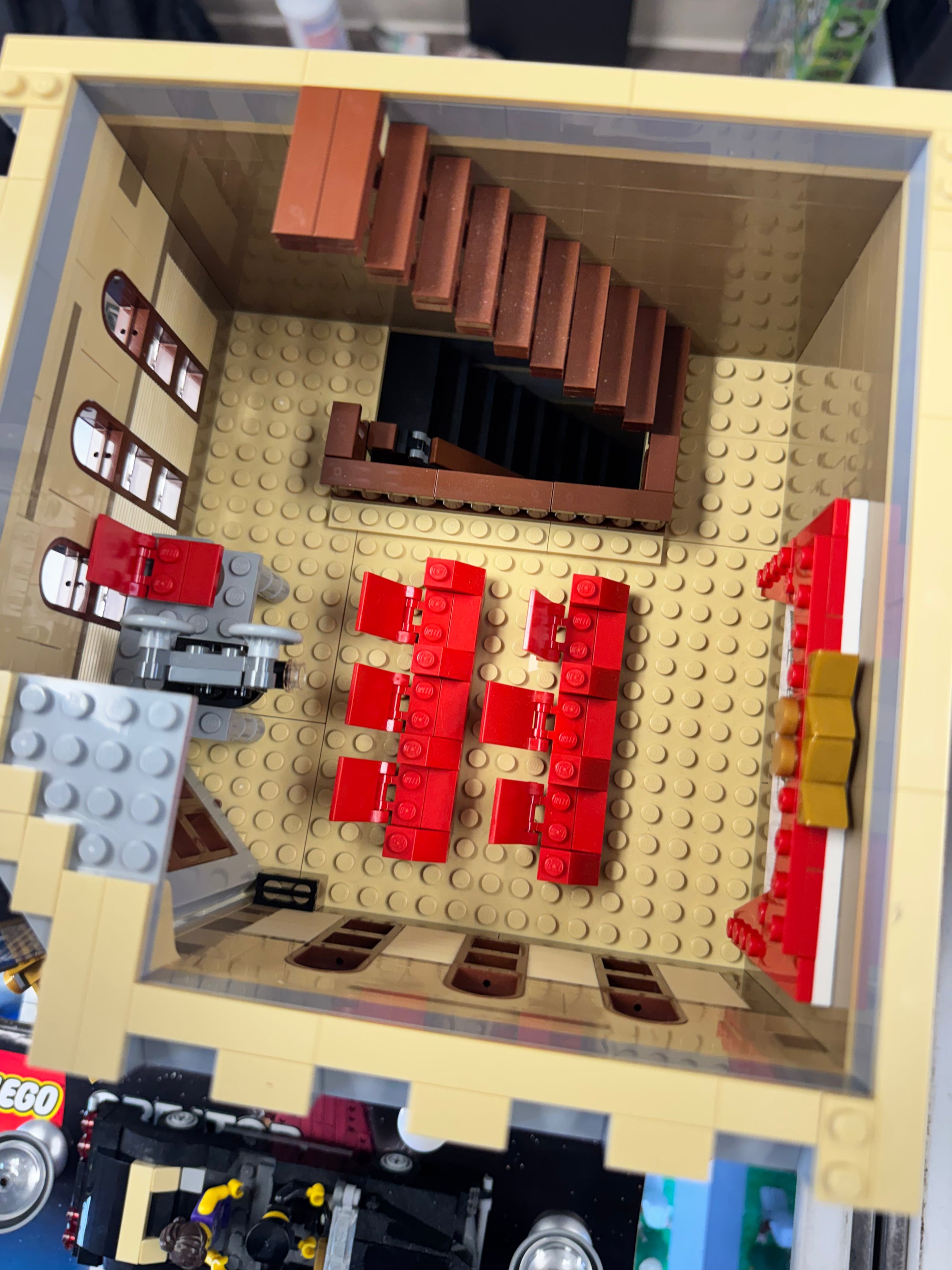 10232 Creator Palace Cinema Modular - Used