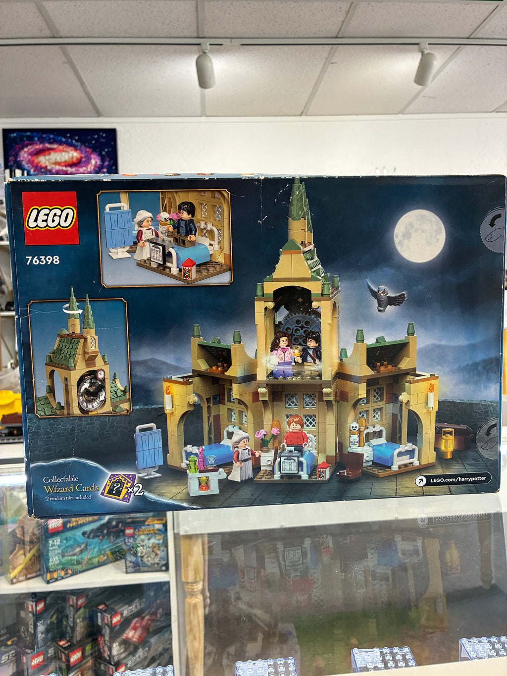 76398 Harry Potter Hogwarts Hospital Wing *Damaged box* - Sealed
