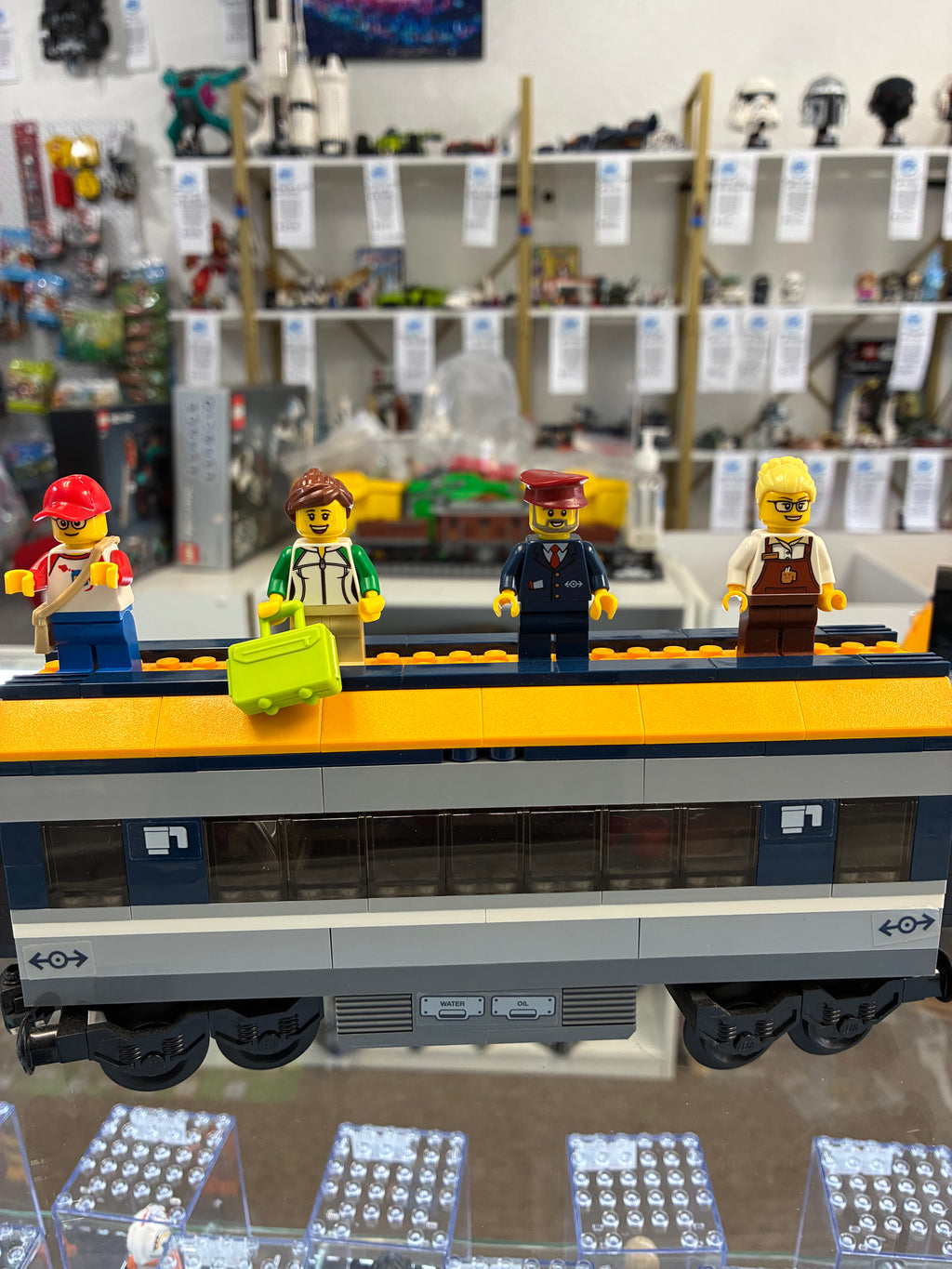 60197 Passenger Train *No Tracks Or Side Build *- Used