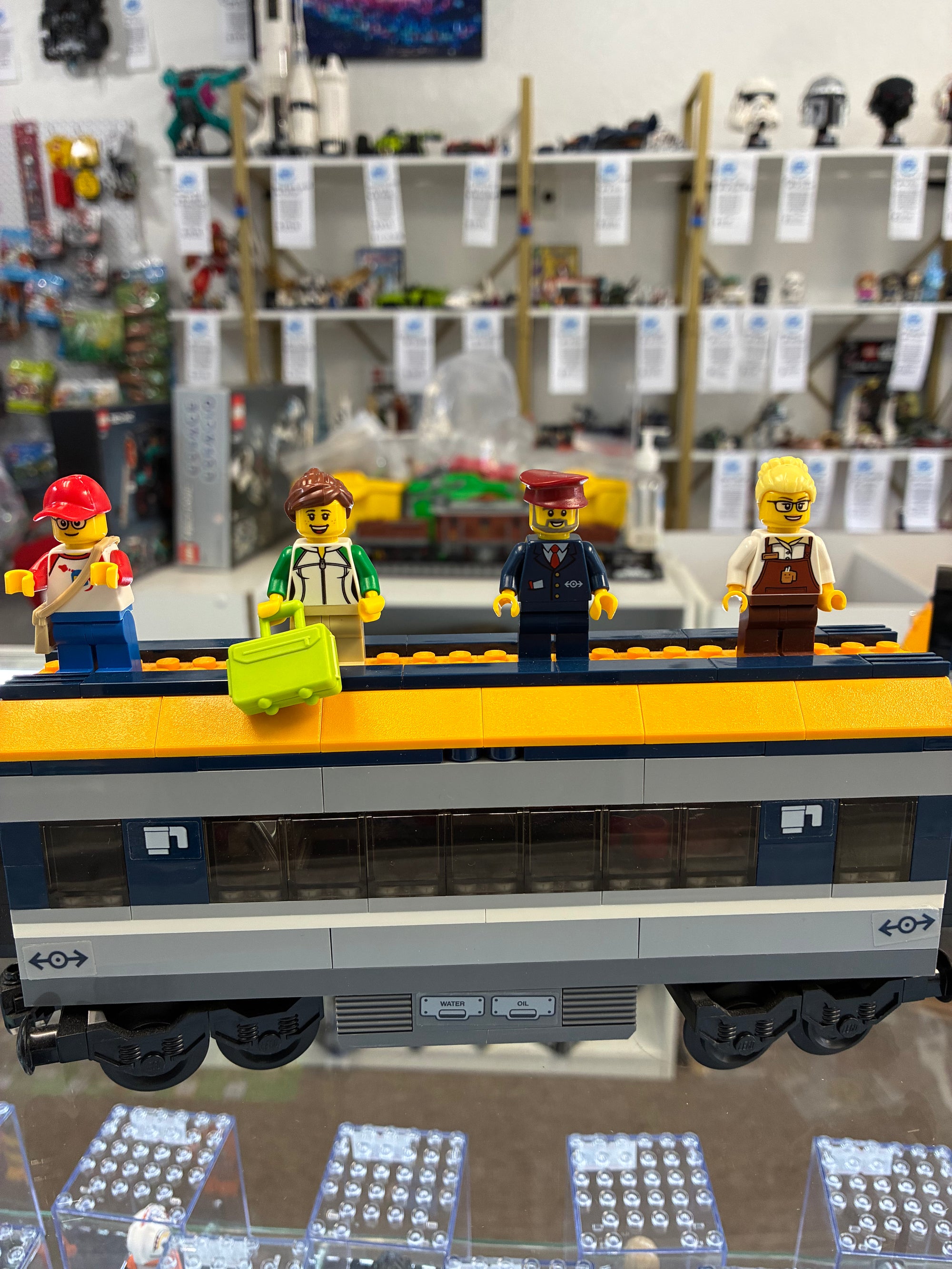 60197 Passenger Train *No Tracks Or Side Build *- Used