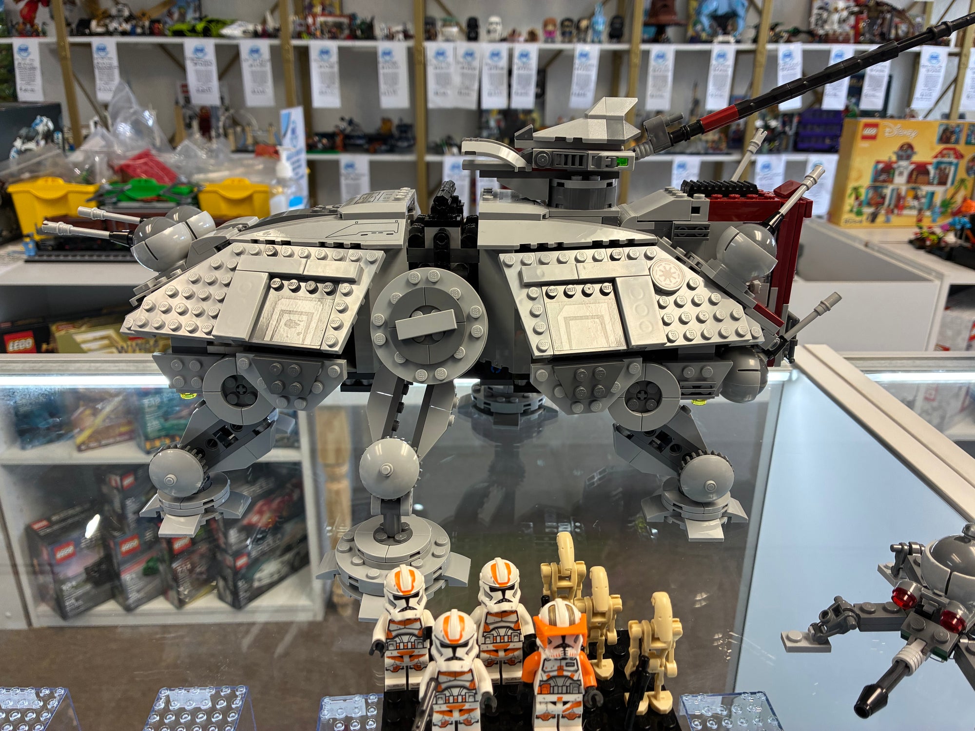 75337-AT-TE Walker-Used
