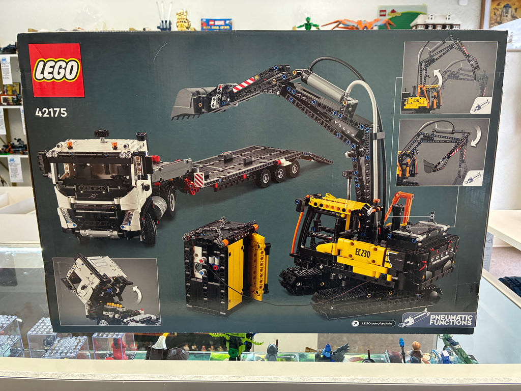 42175 Volvo FMX Truck & EC230 Electric Excavator - Sealed