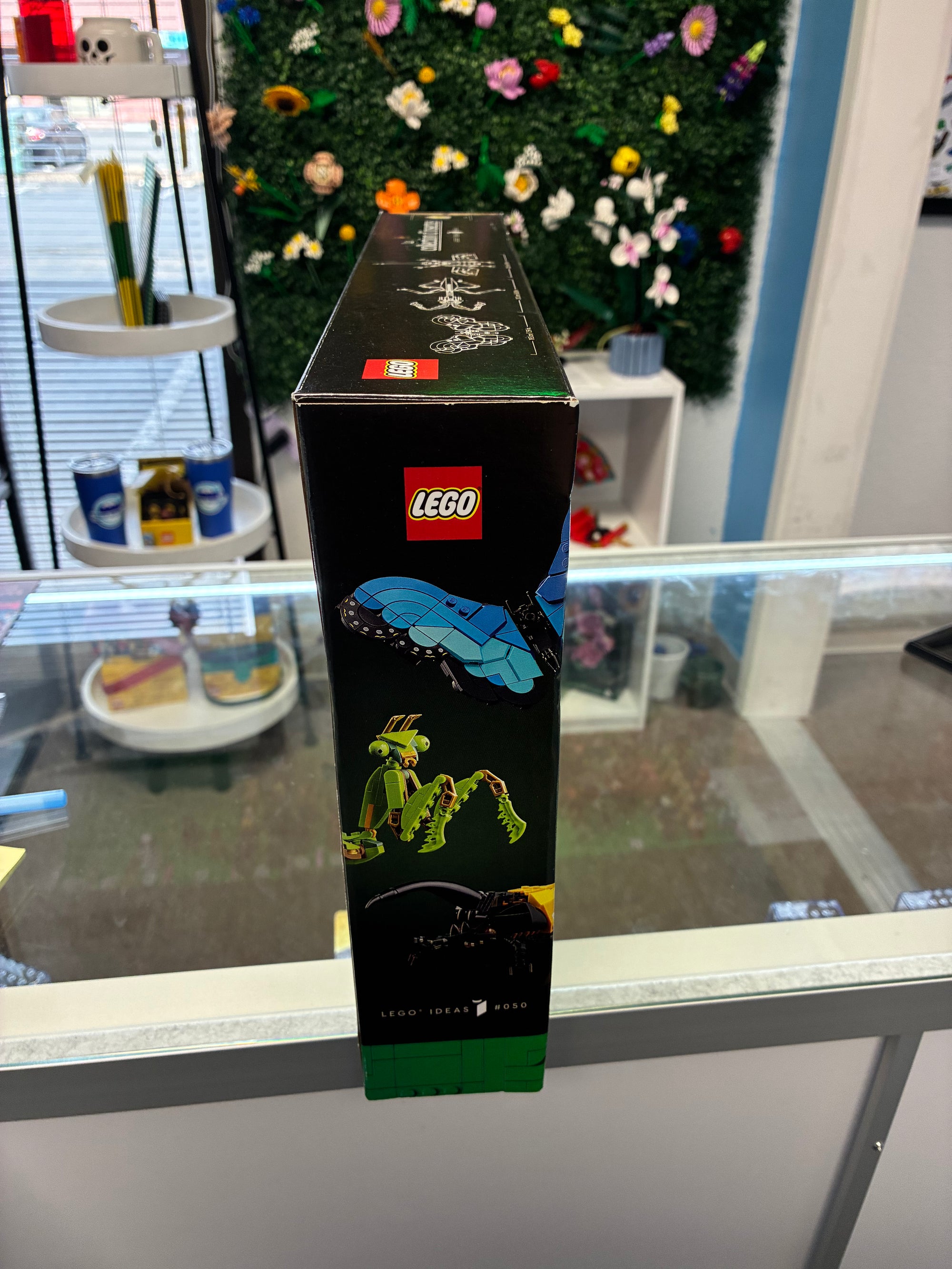21342 The Insect Collection