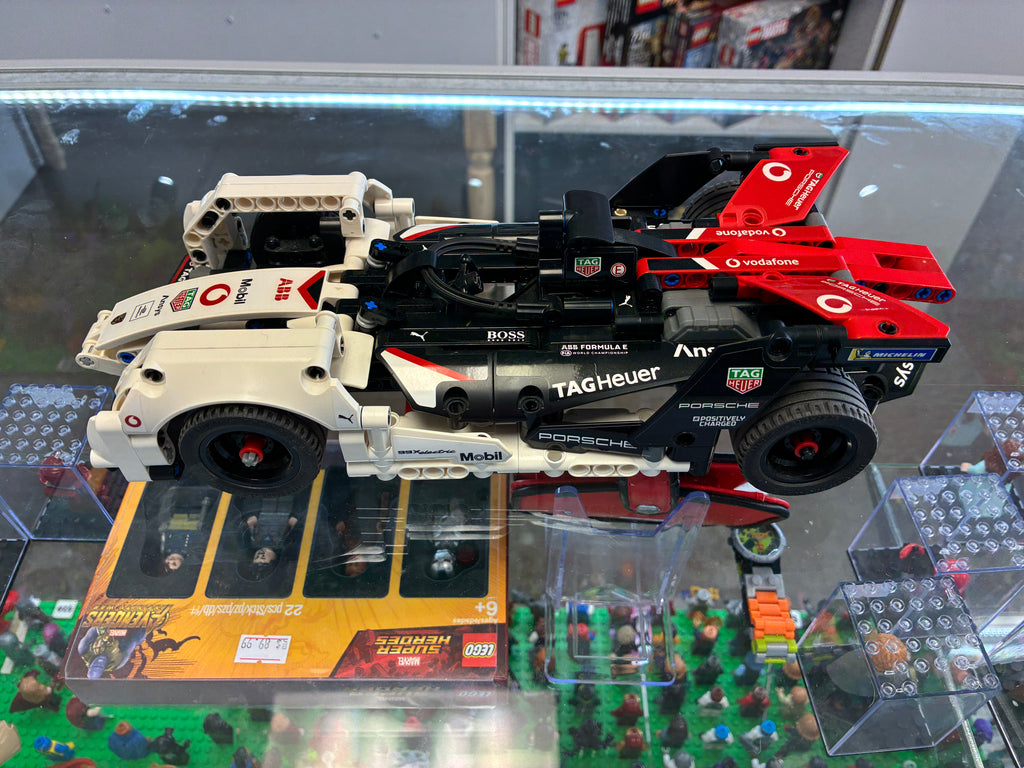 42137 Technic Formula E Porsche 99x - Used