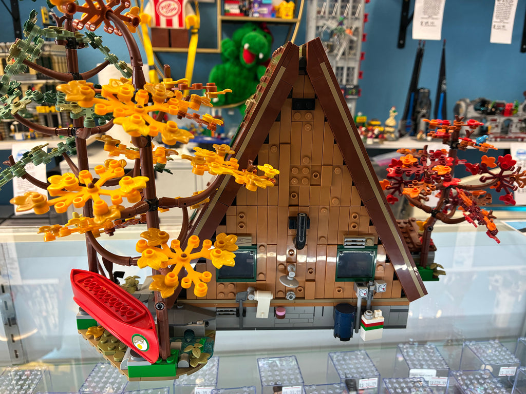 21338 LEGO Ideas A-Frame Cabin *NO MINIFIGS OR ANIMALS* - Used