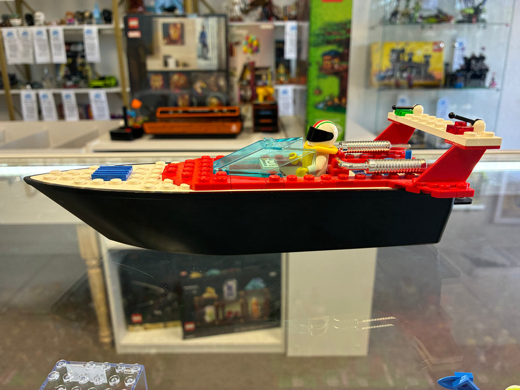 4002 Riptide Racer - Used