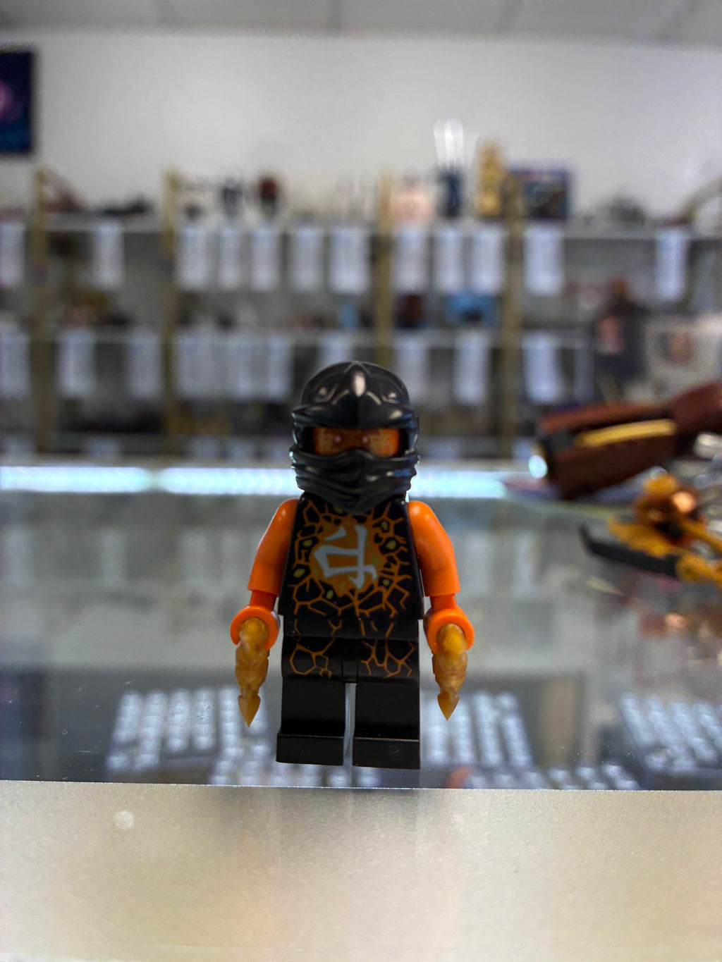 NINJAGO  Airjitzu Cole Flyer