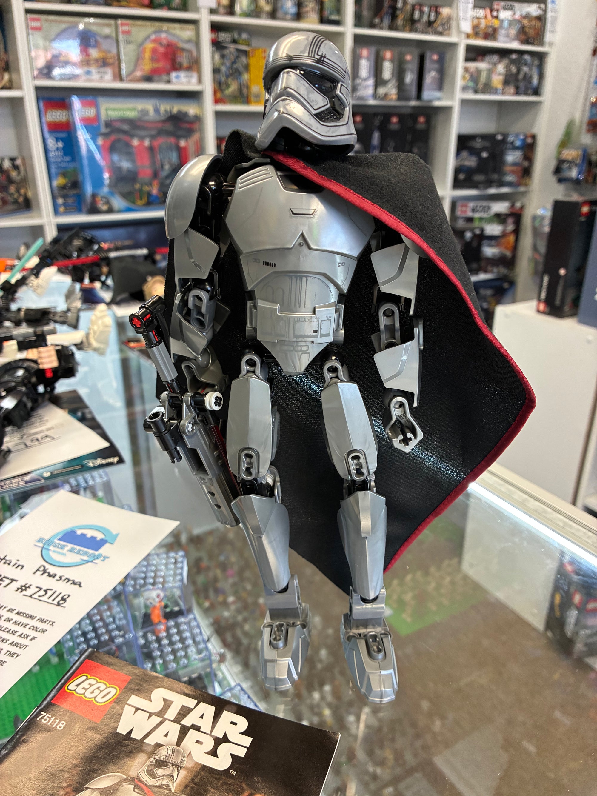 75118 Captain Phasma - Used