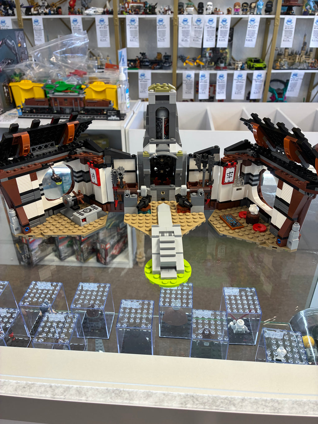 70627 Ninjago: Dragon’s Forge - Used