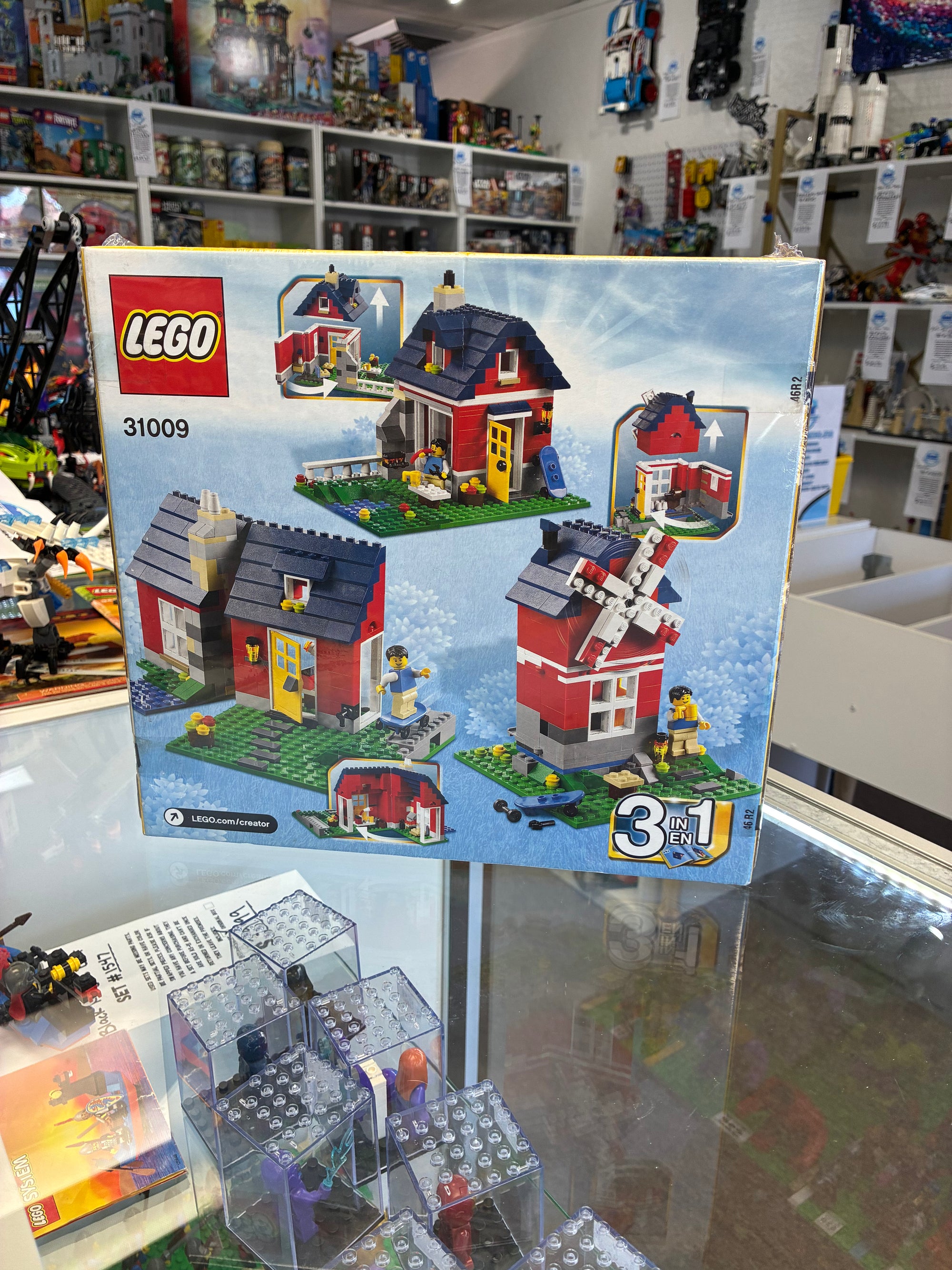 31009 Creator: Small Cottage - Certified
