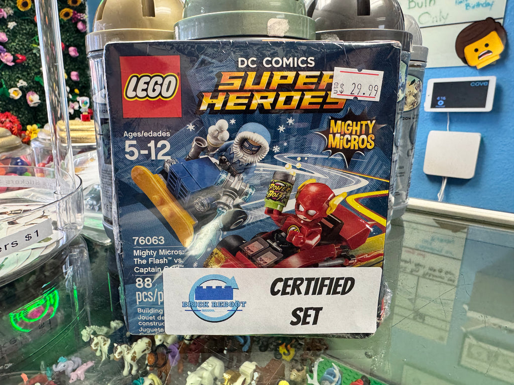 76063 Mighty Micros The Flash vs. Captain Cold - Certified