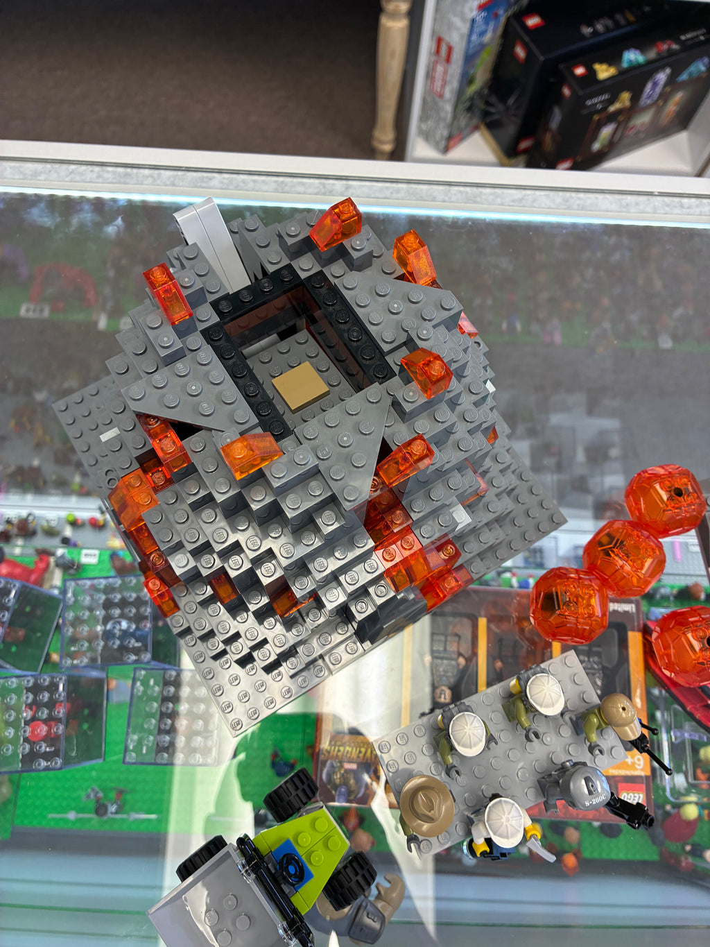 60124 City: Volcano Exploration Base - Used