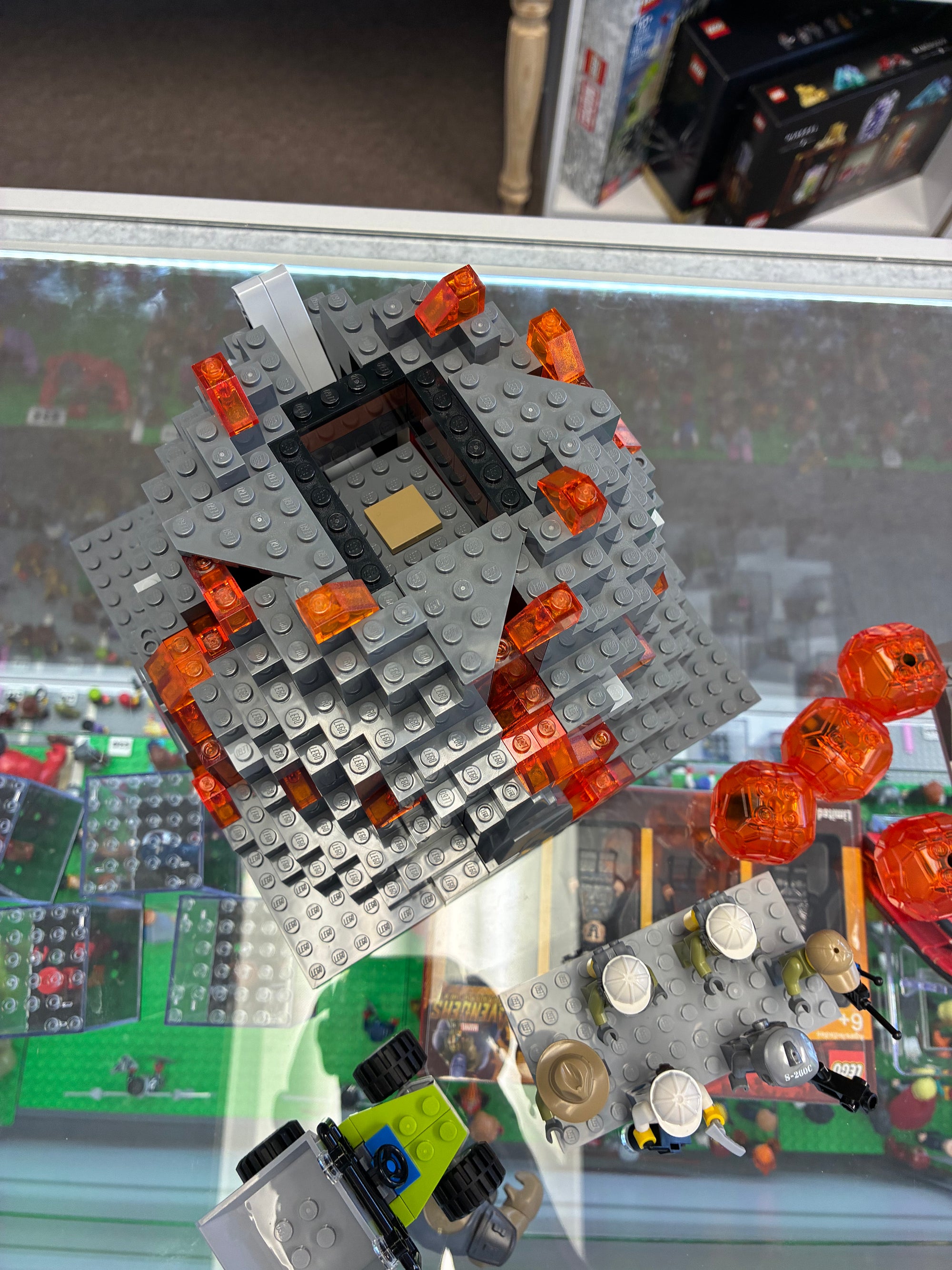 60124 City: Volcano Exploration Base - Used