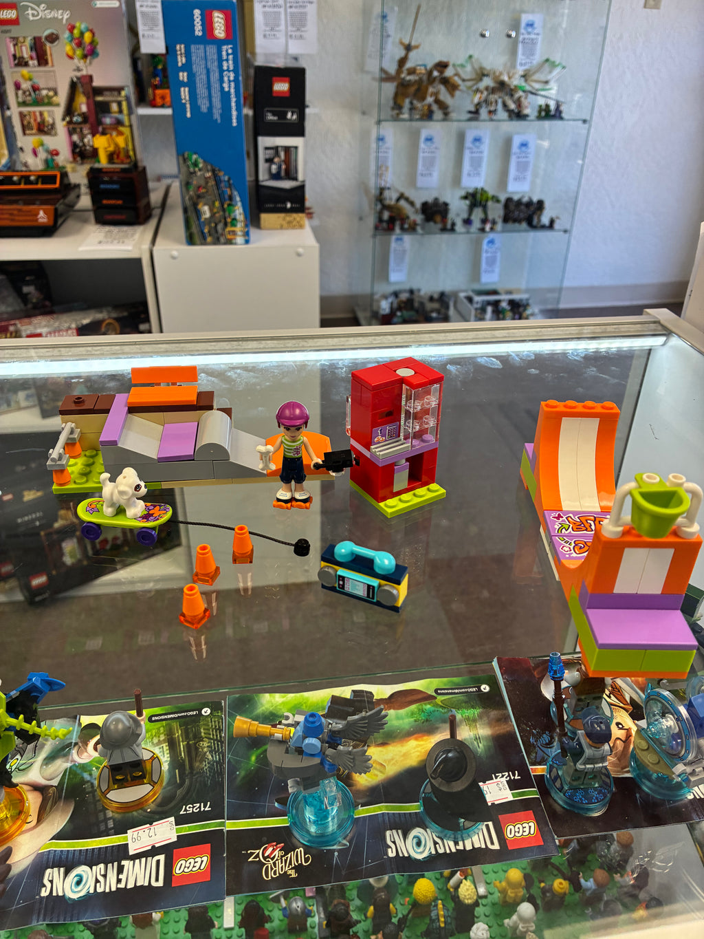 41099 Friends: Heartlake Skate Park - Used