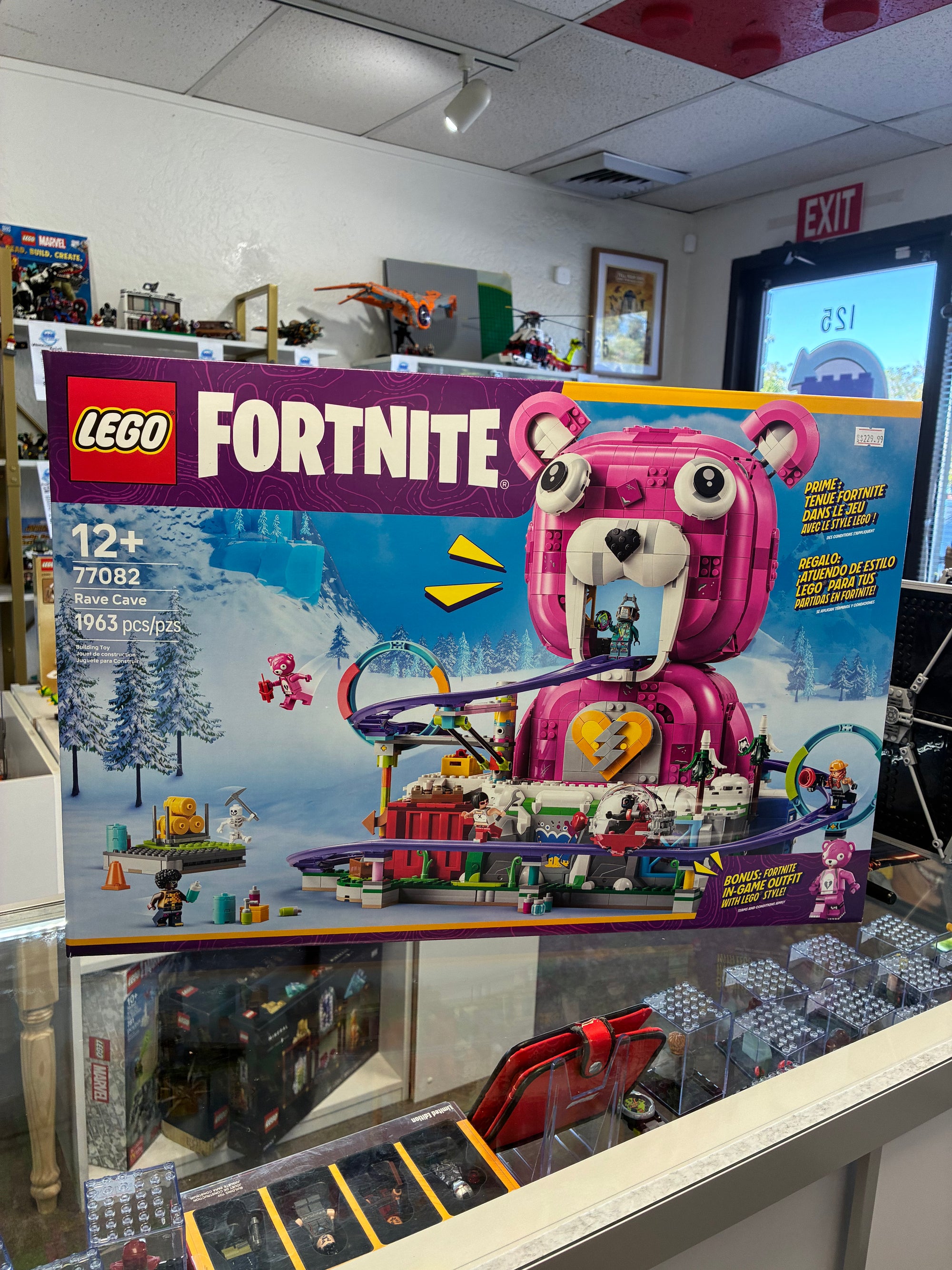 77082 Fortnite: Rave Cave - Sealed