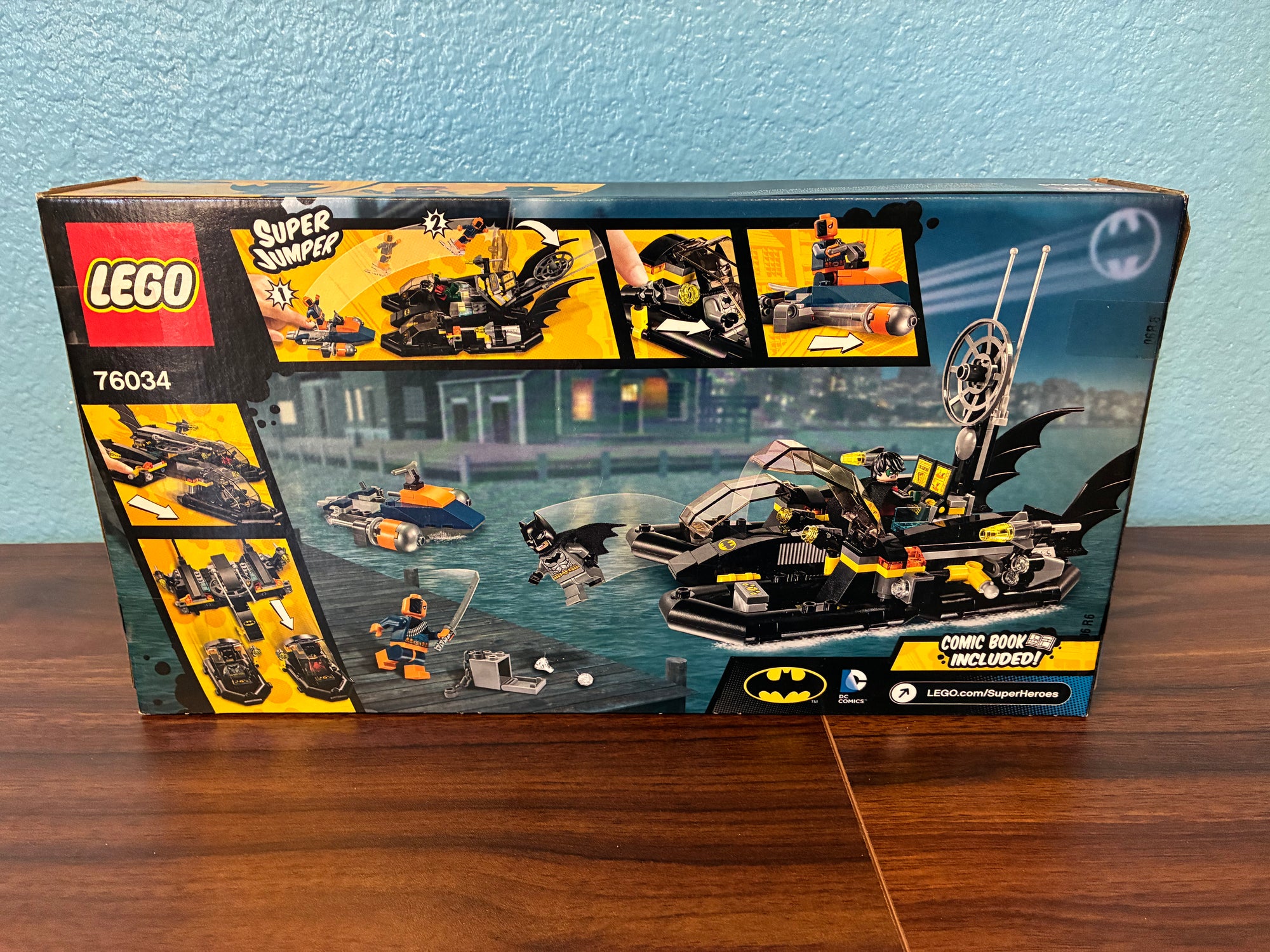 76034 DC Comics Super Heroes The Batboat Harbor Pursuit - Sealed