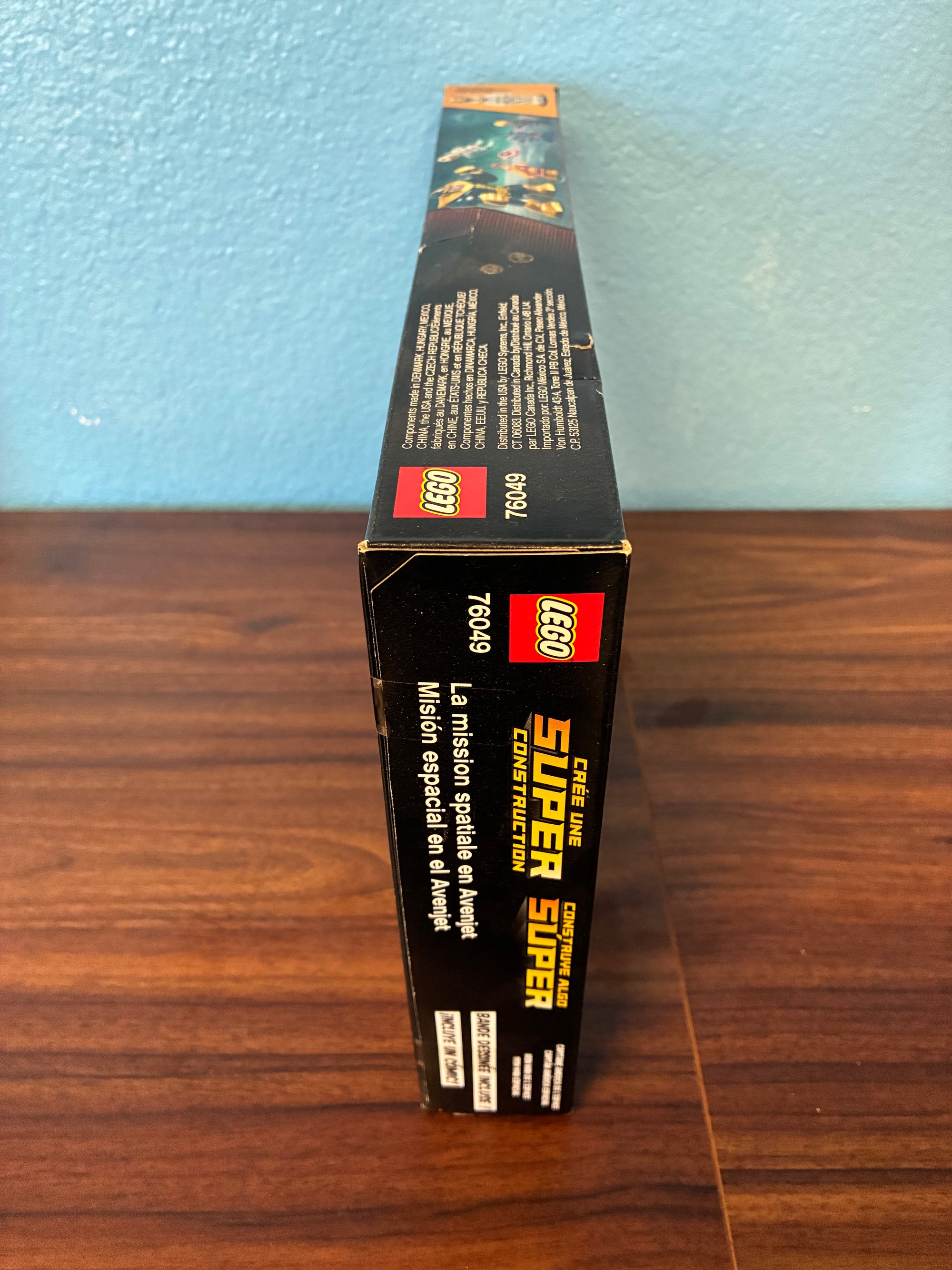 76049 Marvel Super Heroes Avenjet Space Mission - Sealed