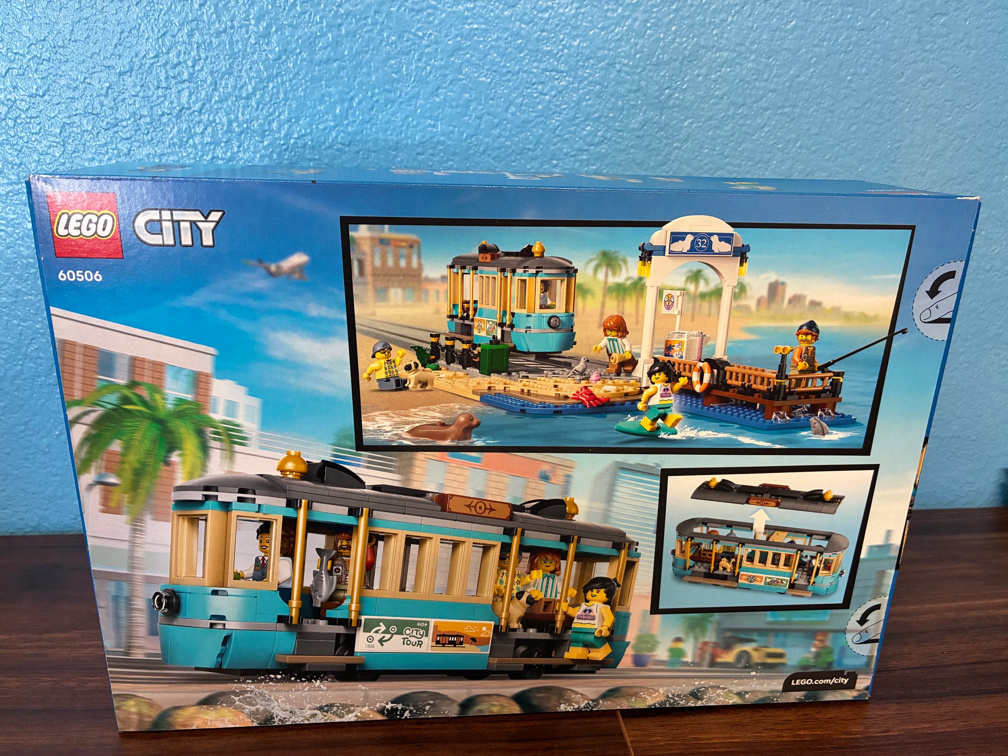 60506 City Classic Beach Streetcar - Sealed
