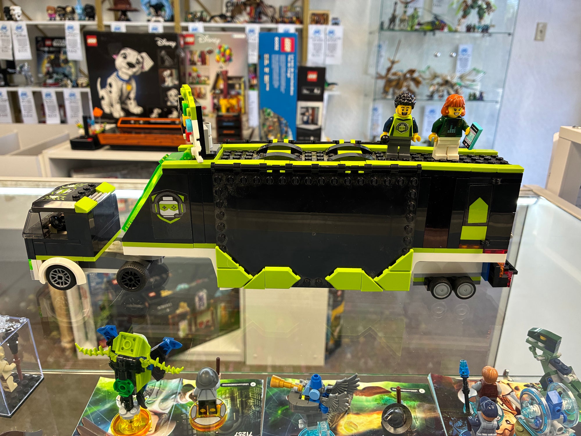 60388 Gaming Tournament Truck - Used