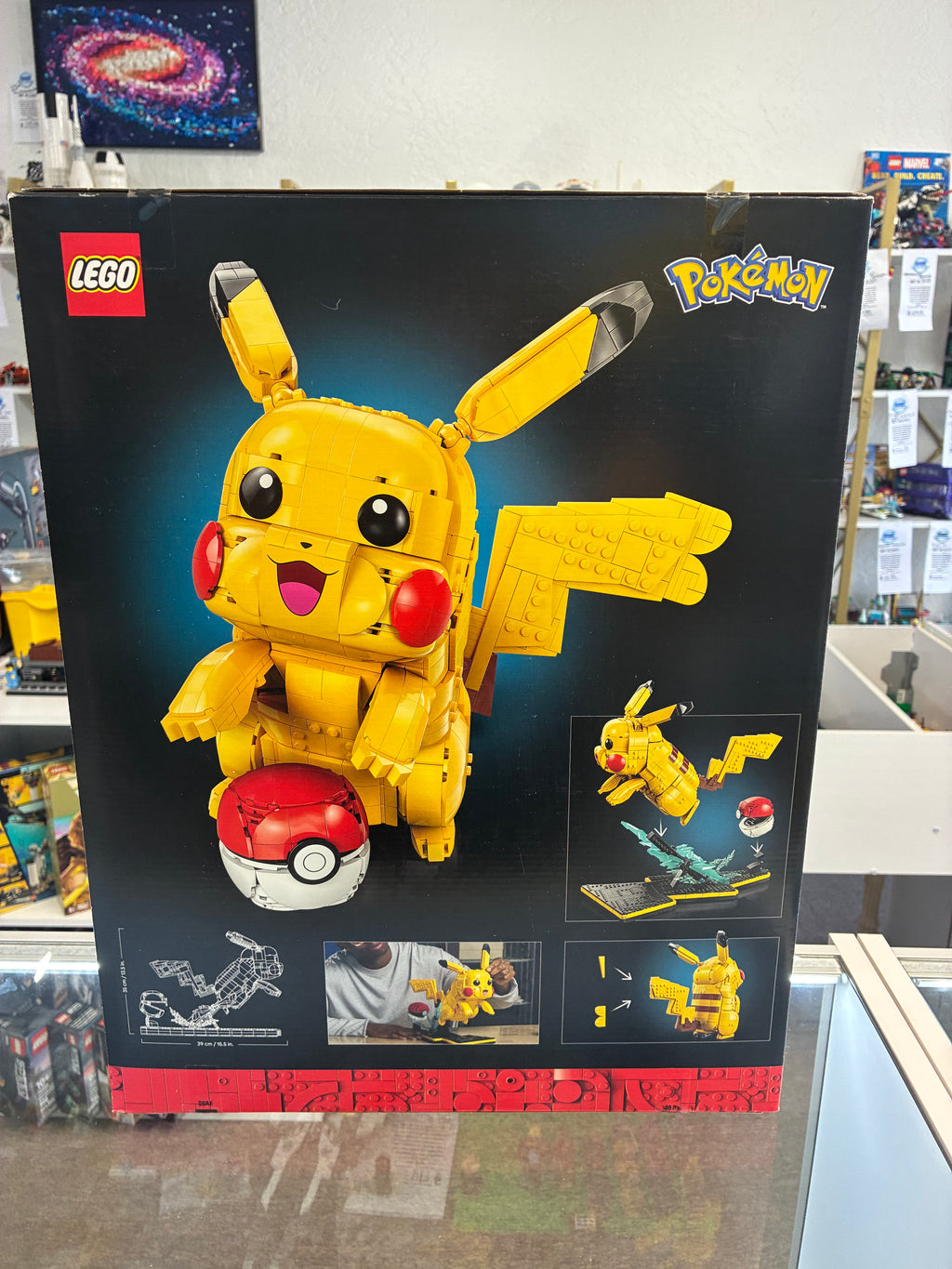72152 Pikachu and Poke Ball - Sealed