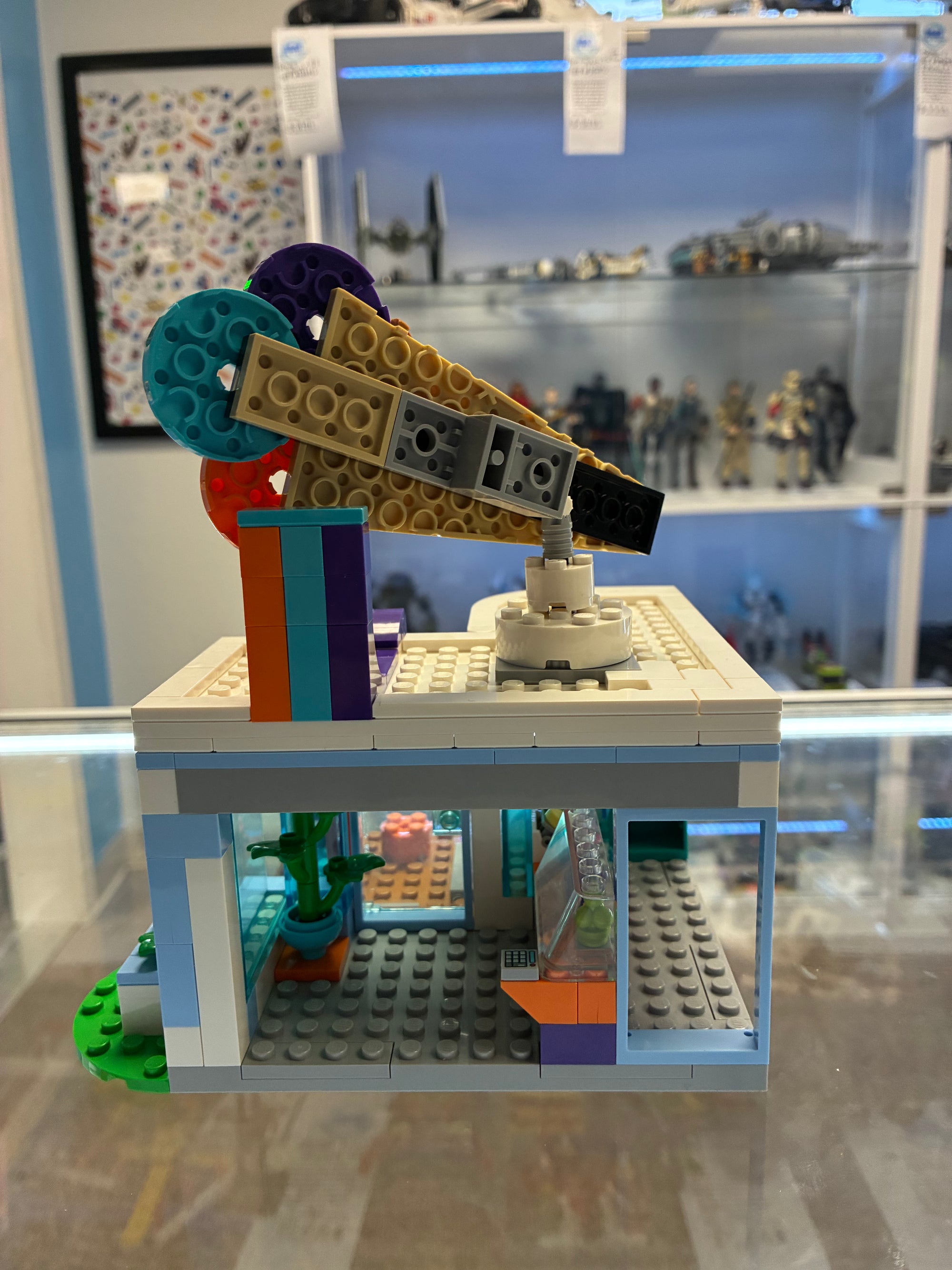 60363 Ice-Cream Shop - Used