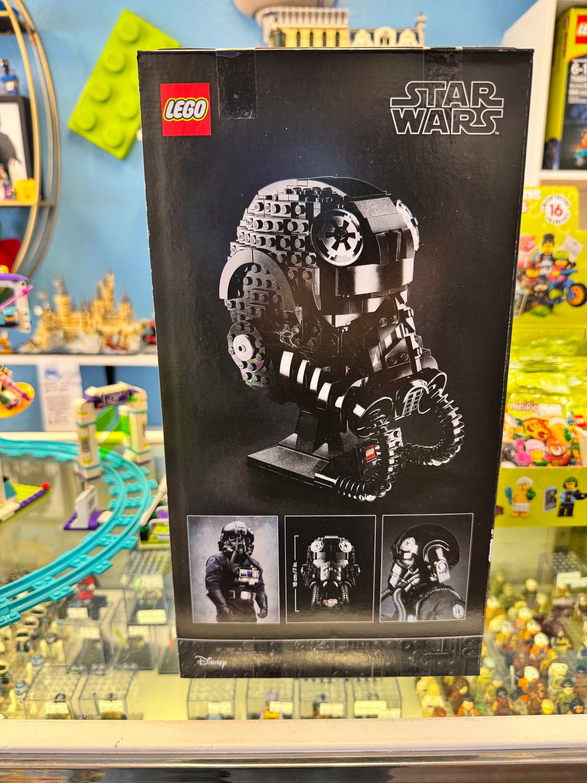 75274 Tie Fighter Pilot Helmet - Sealed