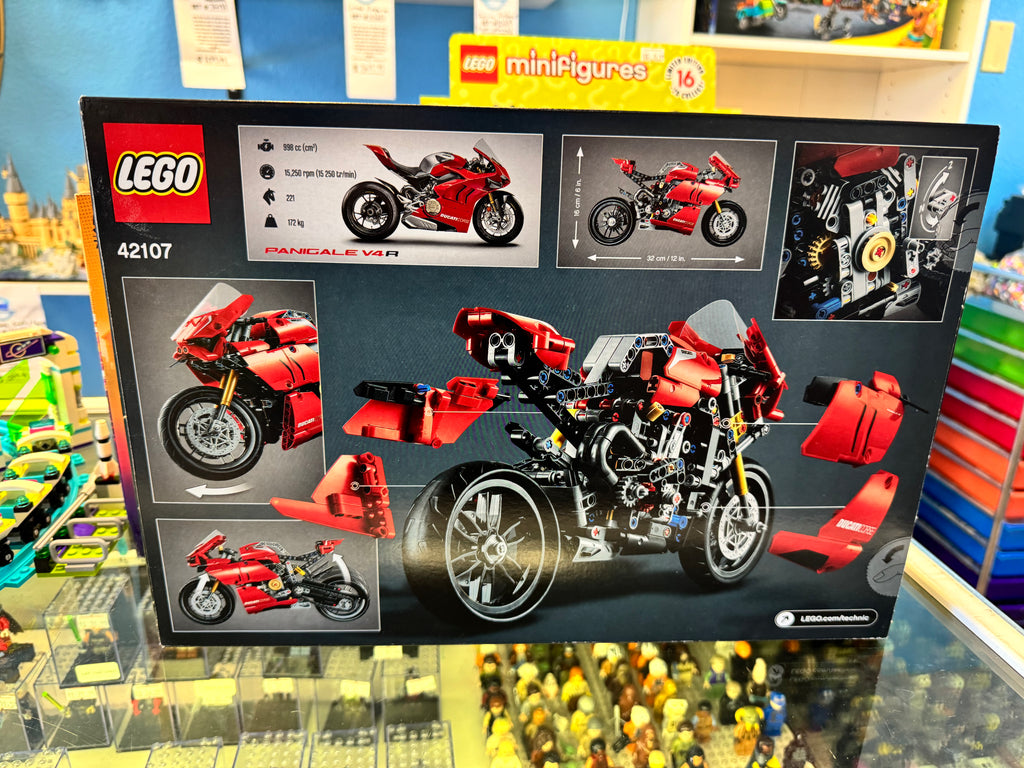 42107 Ducati Panigale V4 R - Sealed