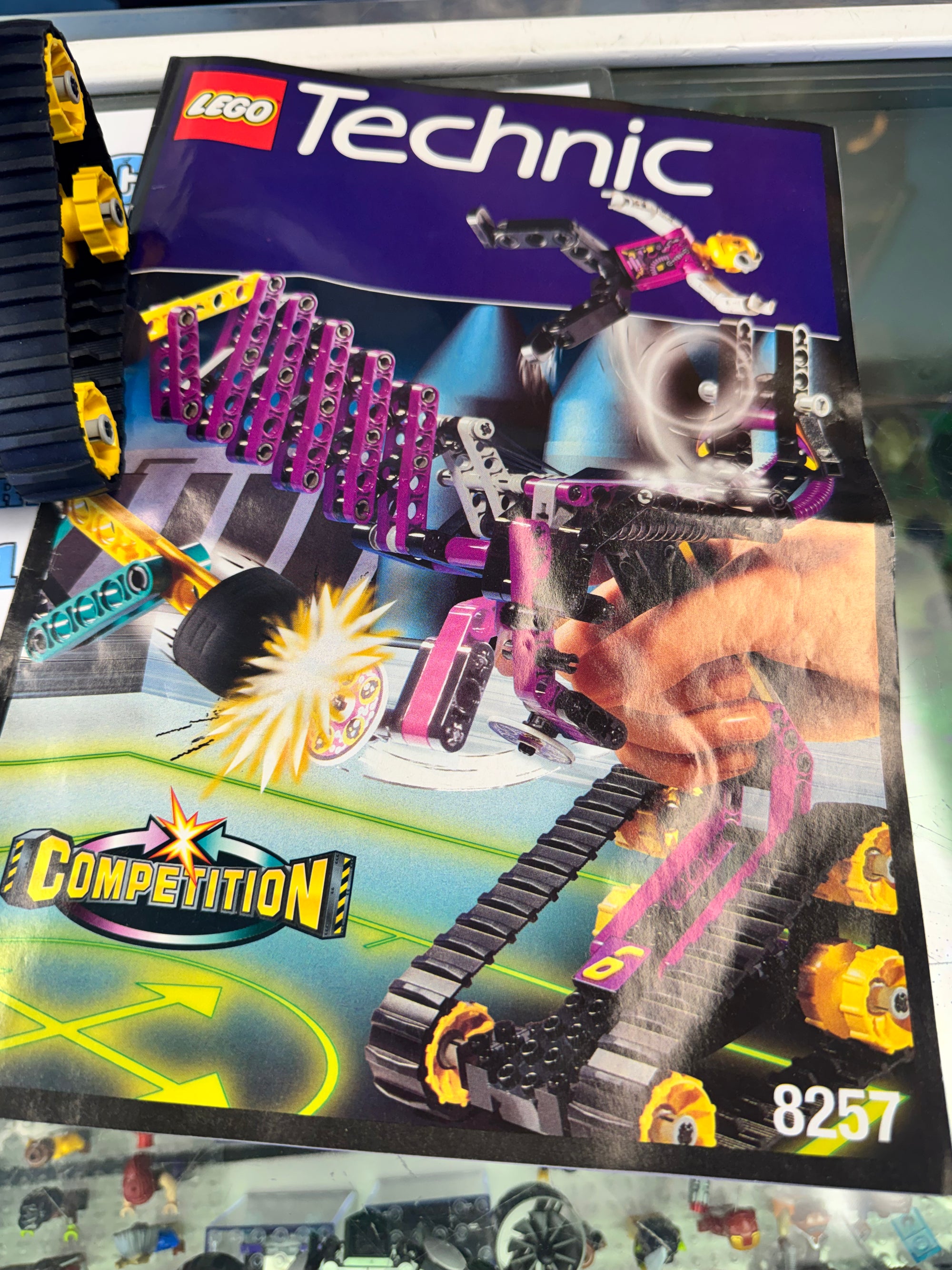 8257 Technic Cyber Strikers - Used