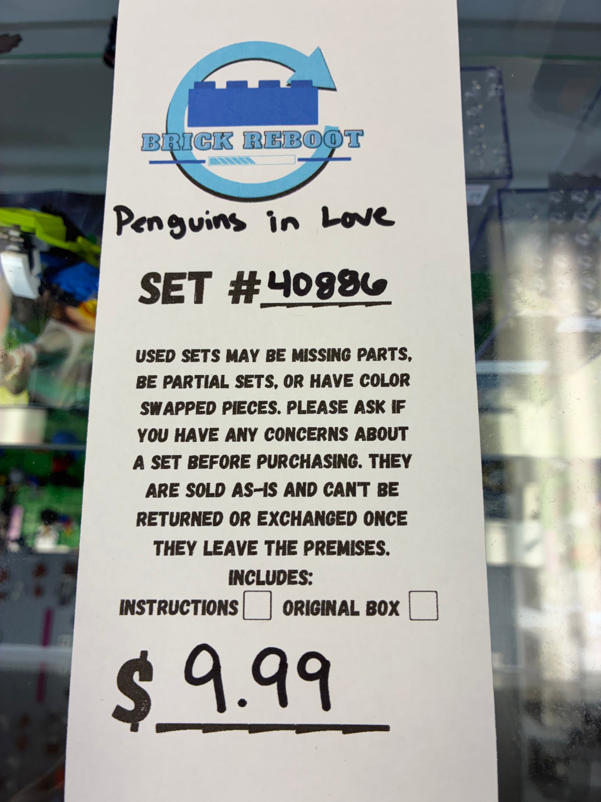 40886 Penguins in Love - Used