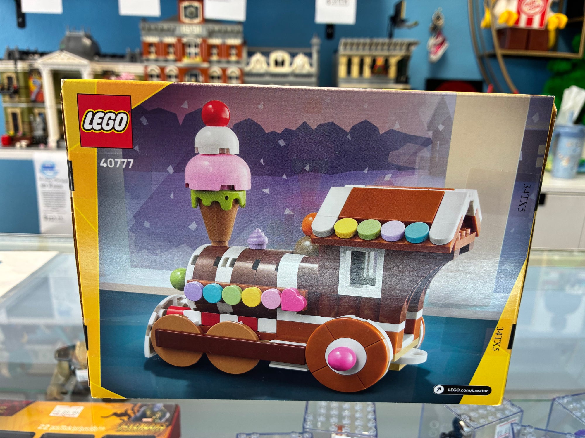 40777 Celebration Series: 4. Gingerbread Train Ornament - Sealed