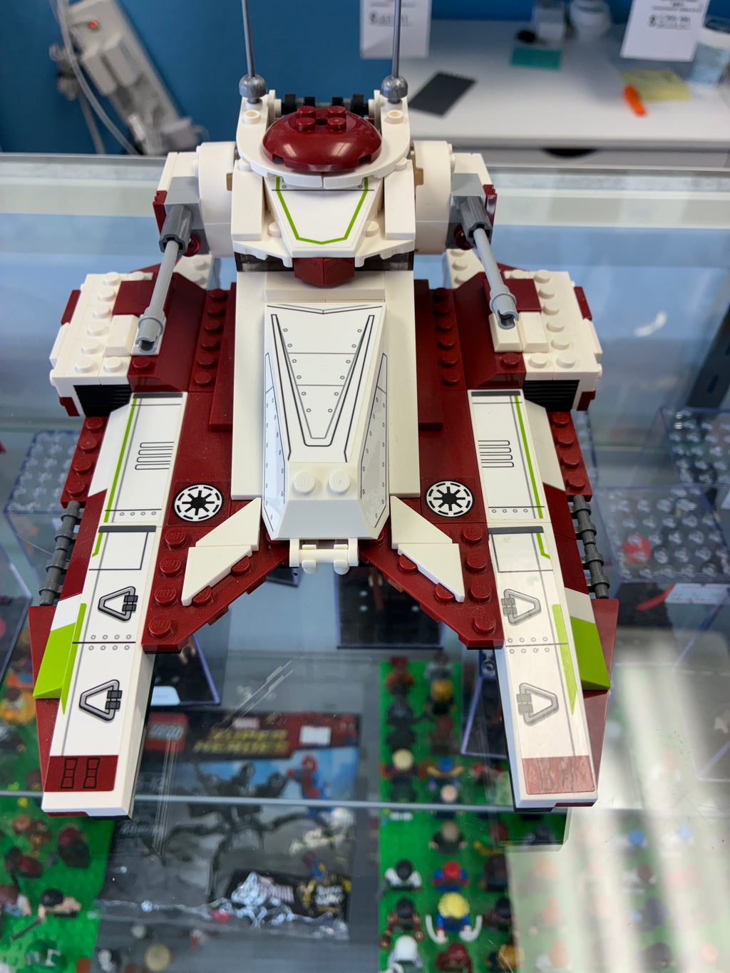 75342 Star Wars Republic Fighter Tank *MISSING 1 FIG* - Used
