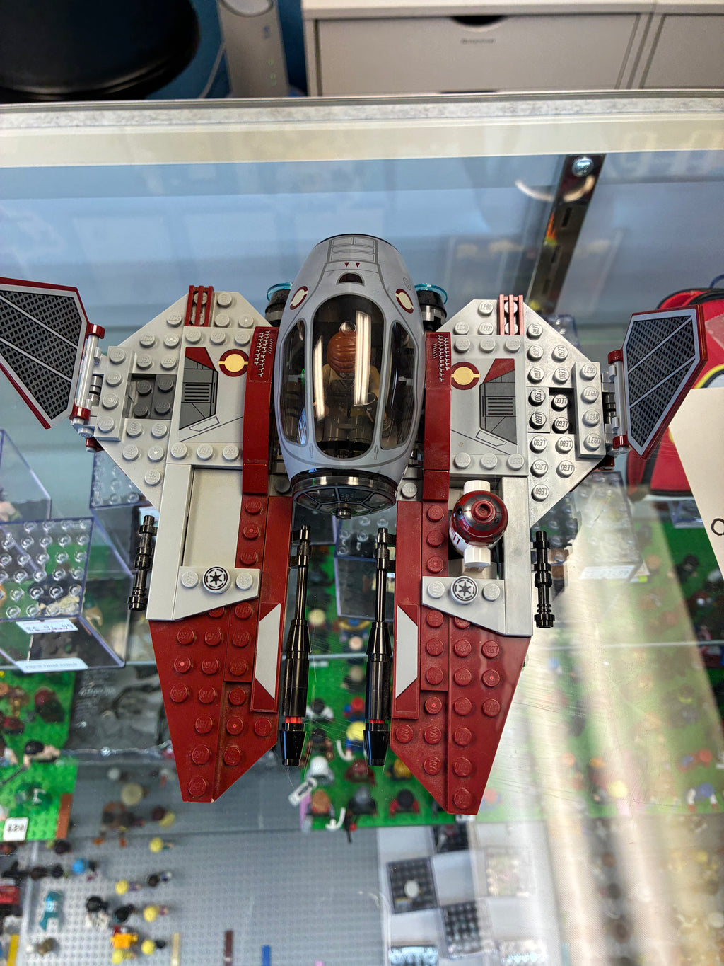 75135 Star Wars Obi-WAN’s Jedi Interceptor- Used