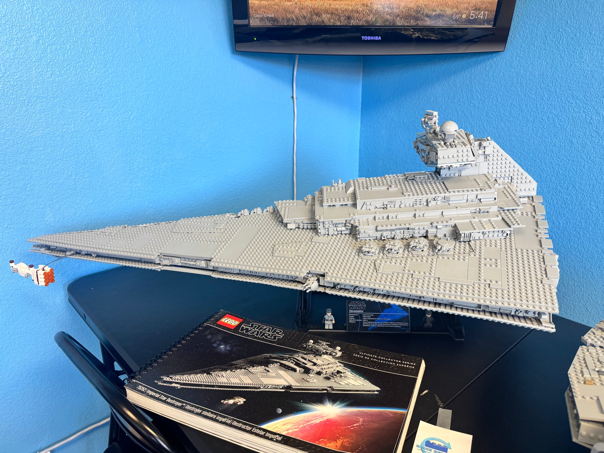75252 UCS Imperial Star Destroyer - Used