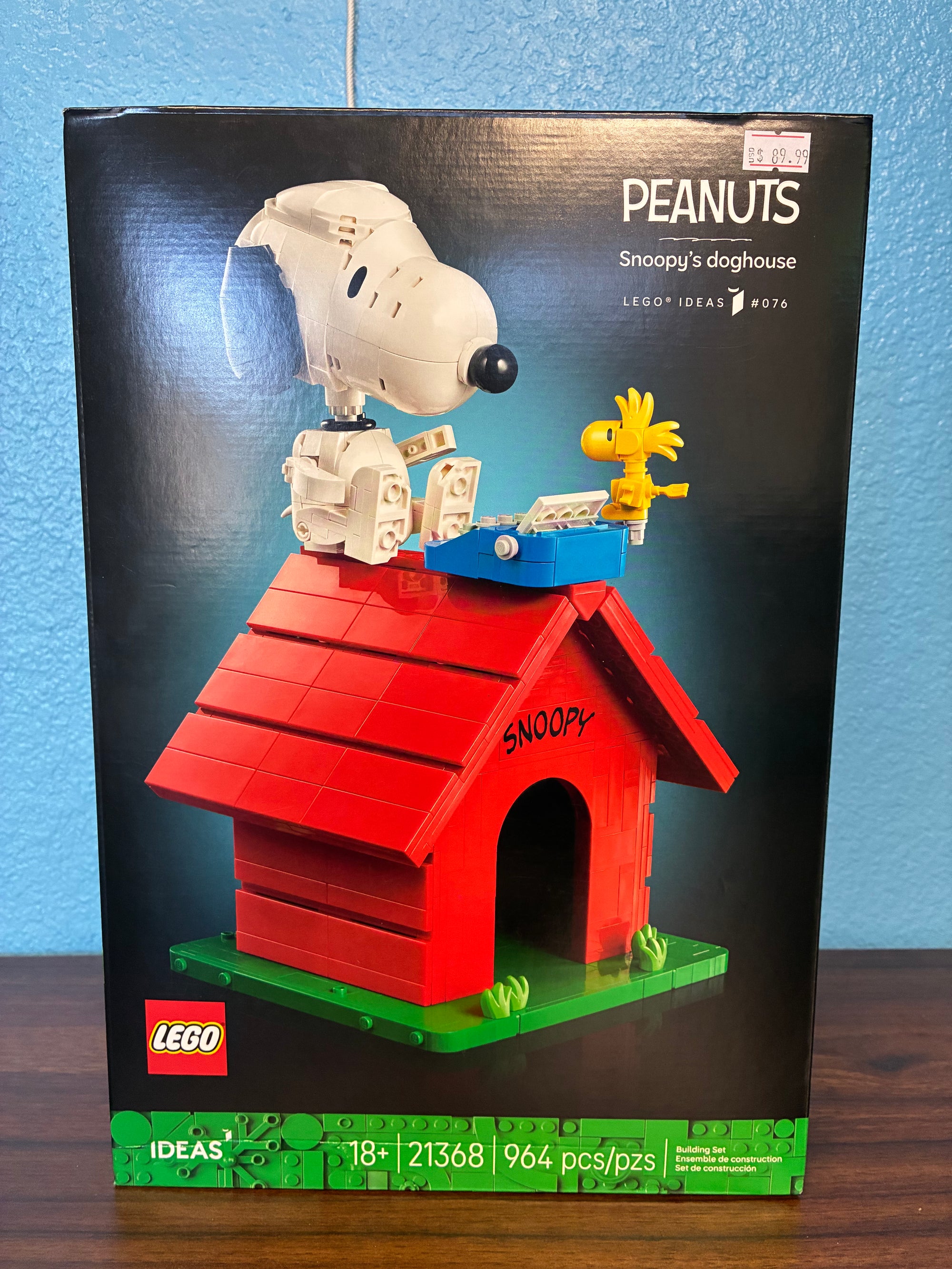 21368 Peanuts Snoopy’s Doghouse - Sealed