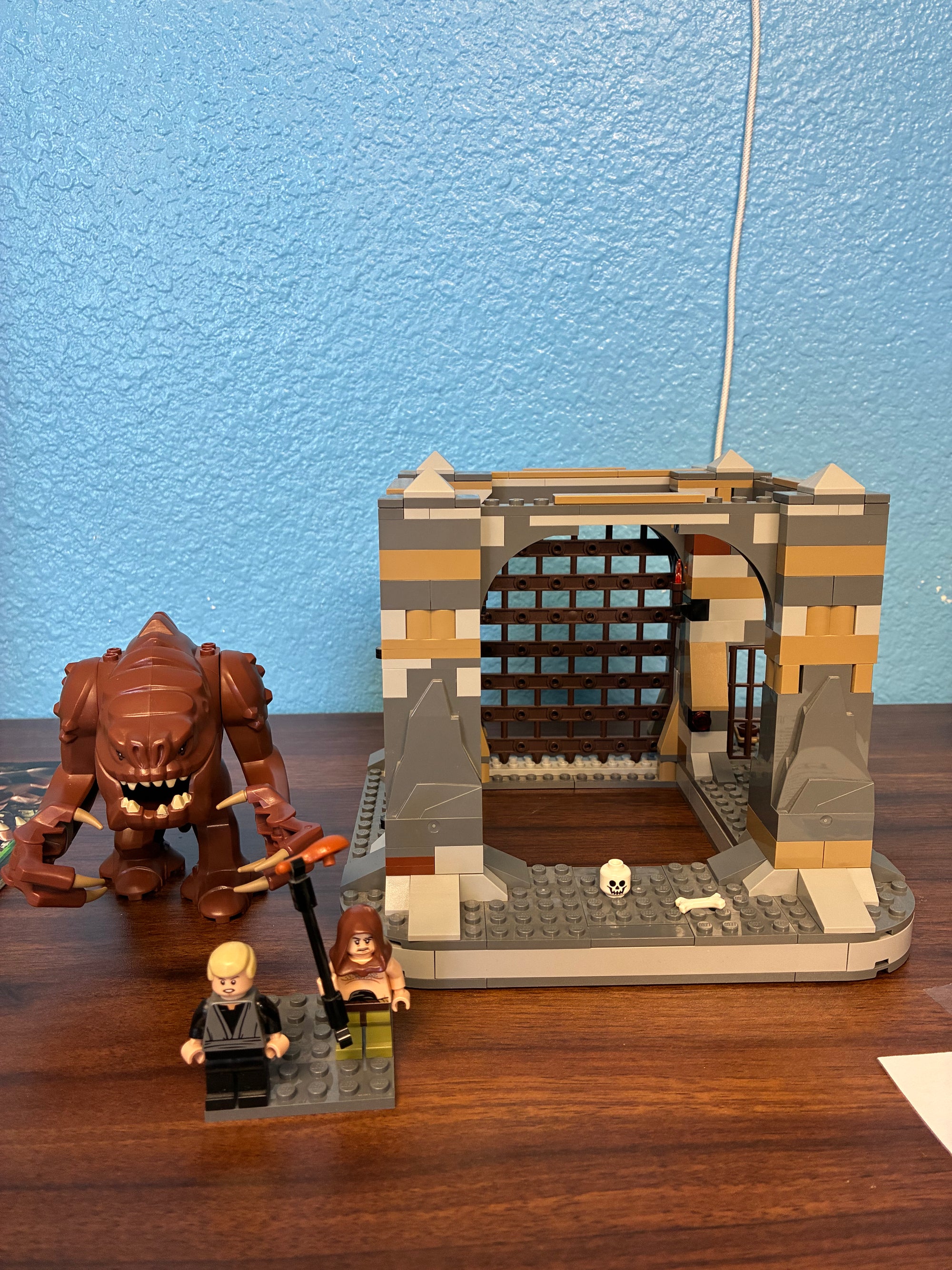 75005 Star Wars Rancor Pit *MISSING 1 FIG* - Used