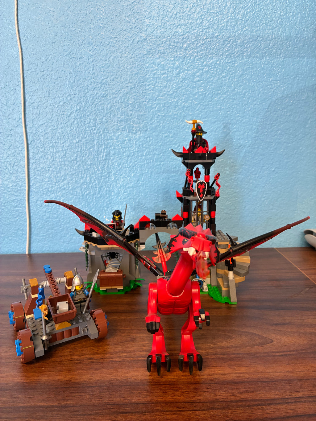 70403 Castle Dragon Mountain - Used