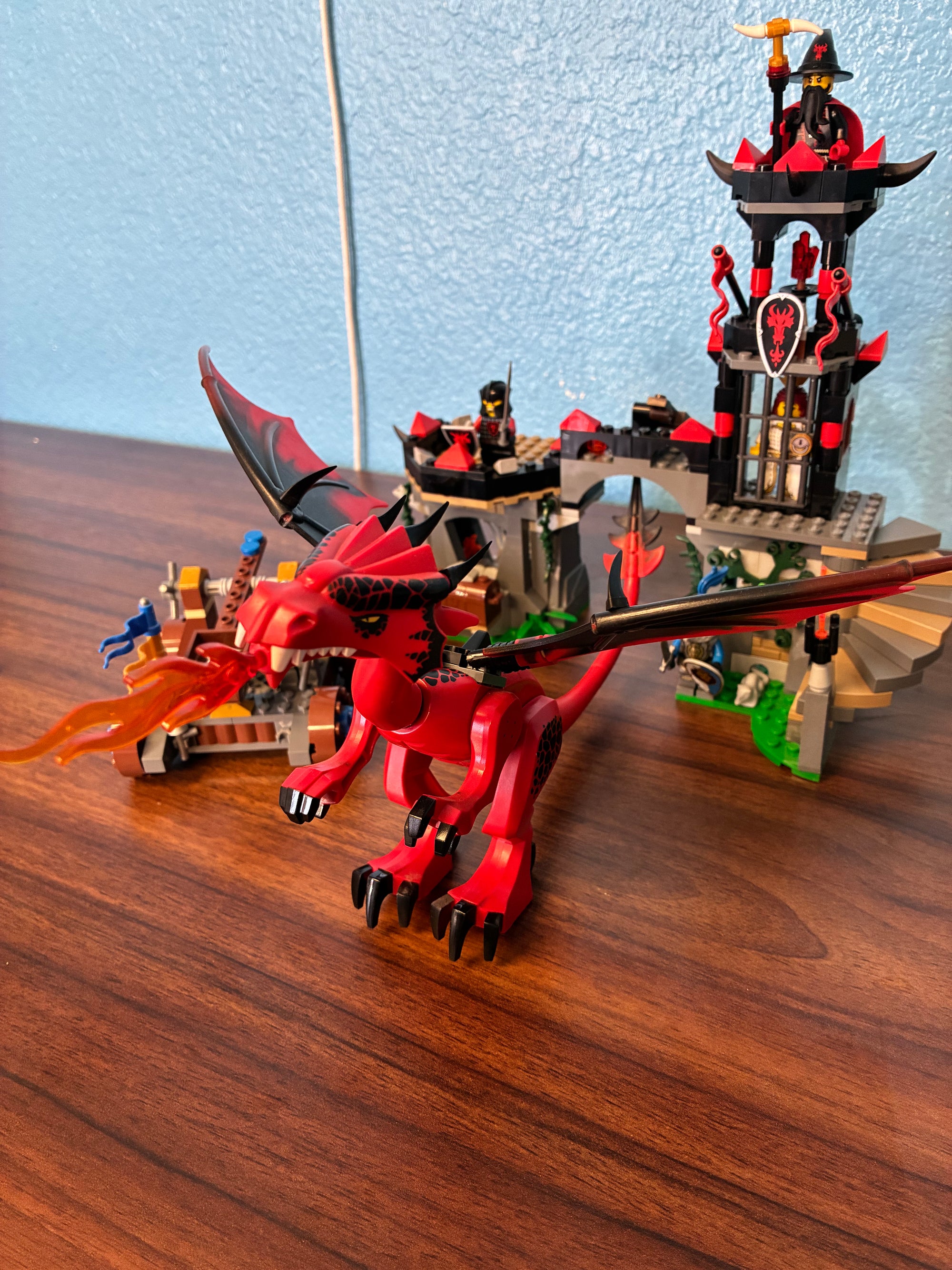 70403 Castle Dragon Mountain - Used