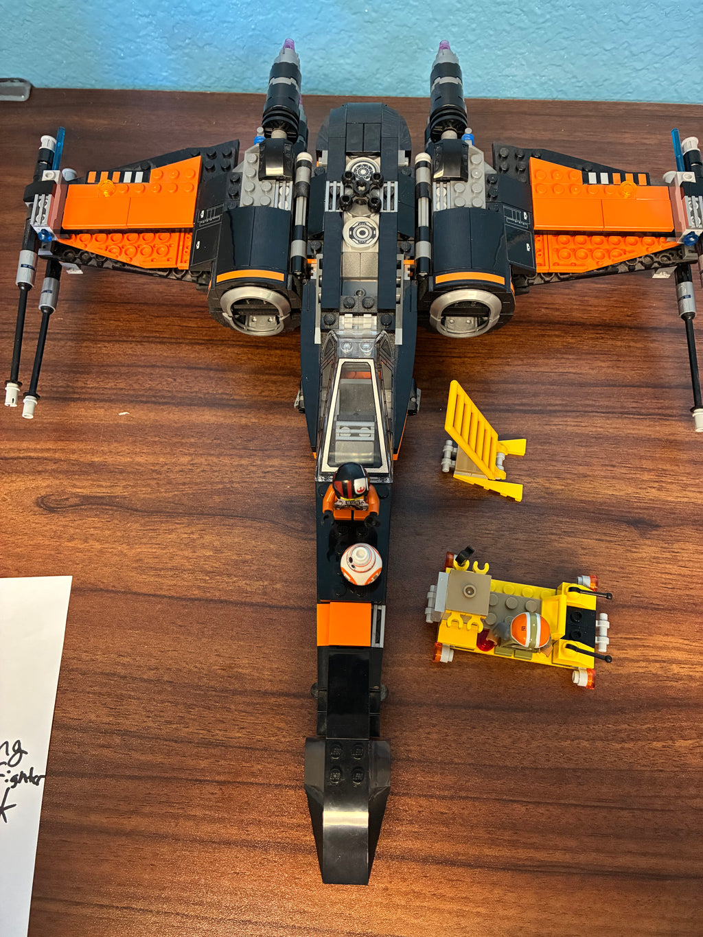 75102 Star Wars Poe’s X-Wing *MISSING 1 FIG* - Used