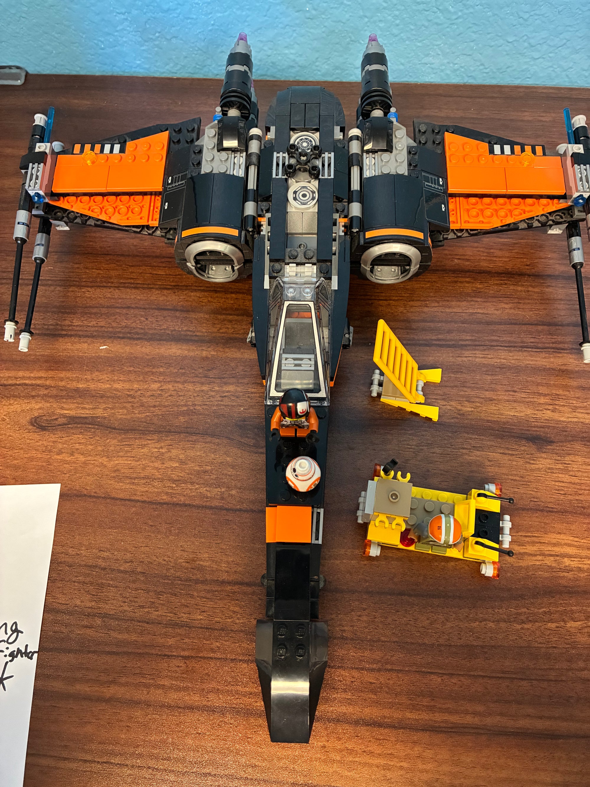 75102 Star Wars Poe’s X-Wing *MISSING 1 FIG* - Used